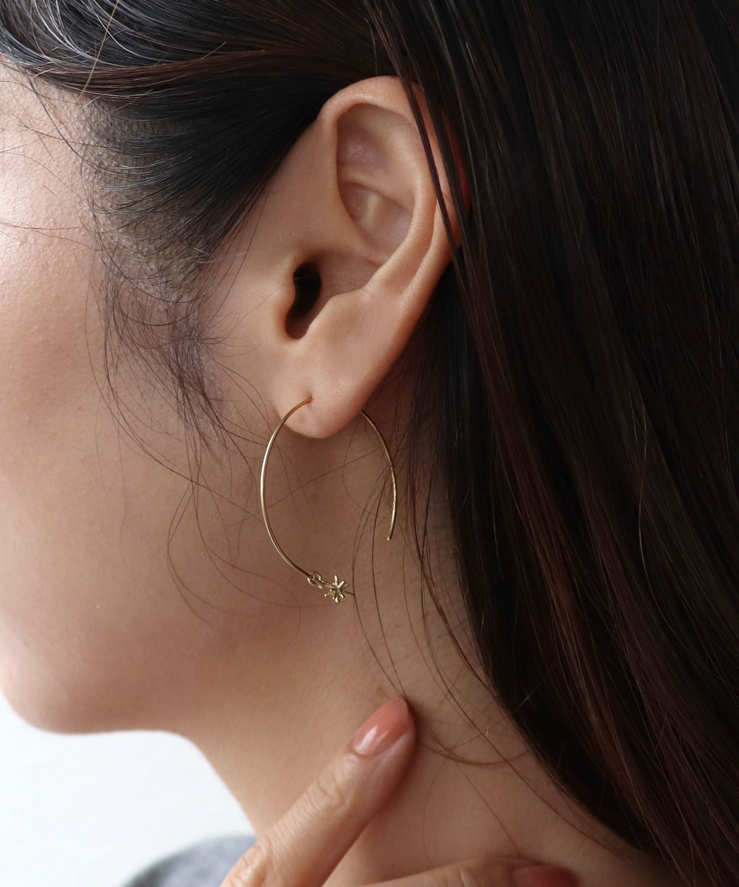 ステンレス【LIMITED NUMBER】ブライトスターフープピアス