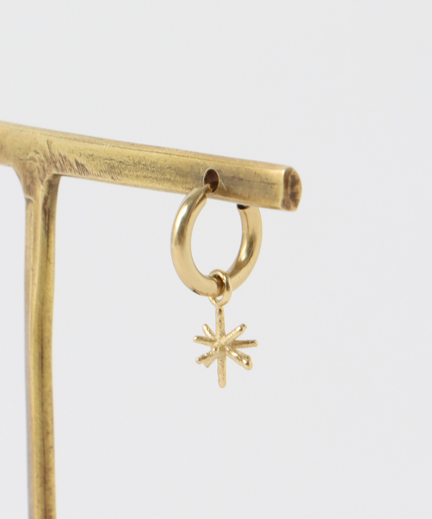 ステンレス【LIMITED NUMBER】ブライトスターワンタッチピアス