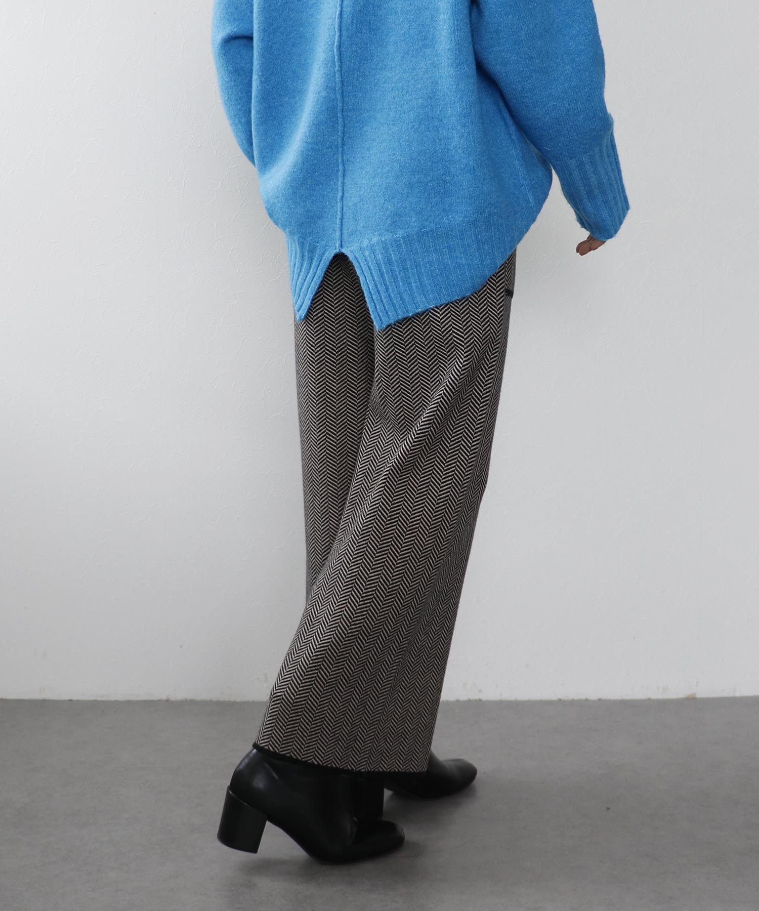 【WEB限定先行予約】ヘリンボーンニットパンツ