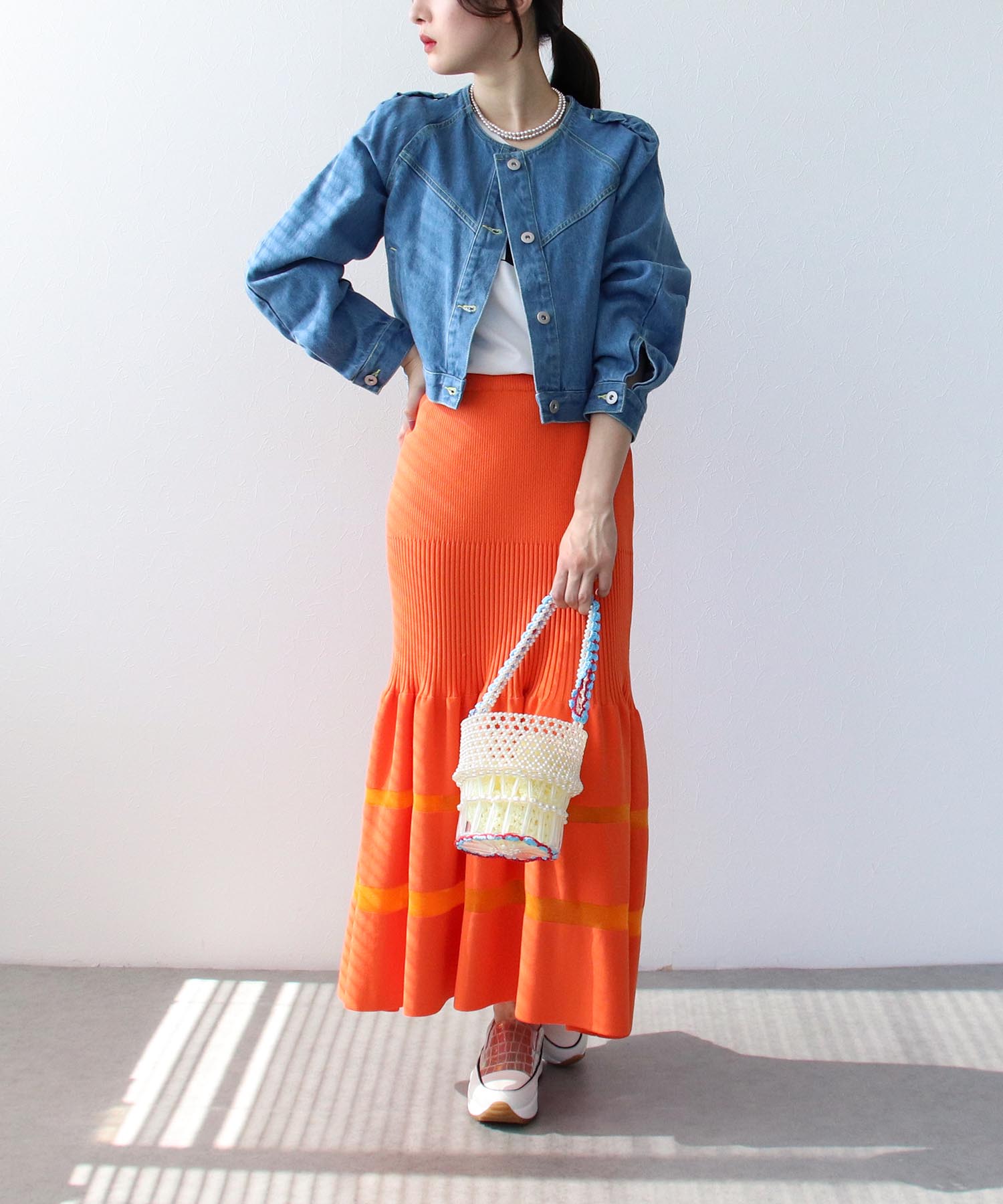 ノーカラーショート丈Gジャン | AND ON JIONE STORE（アンドオン 