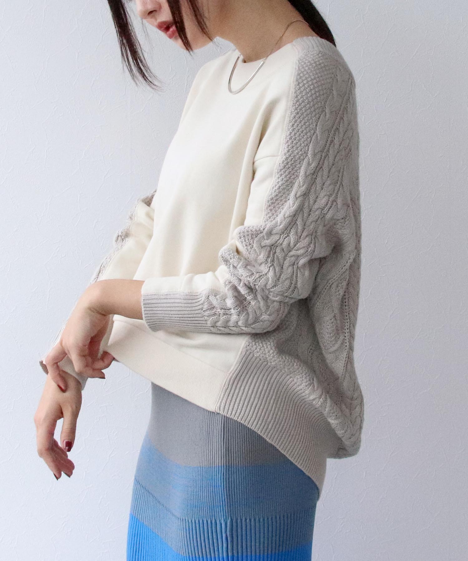 スエットニットドッキングプルオーバー | AND ON JIONE STORE