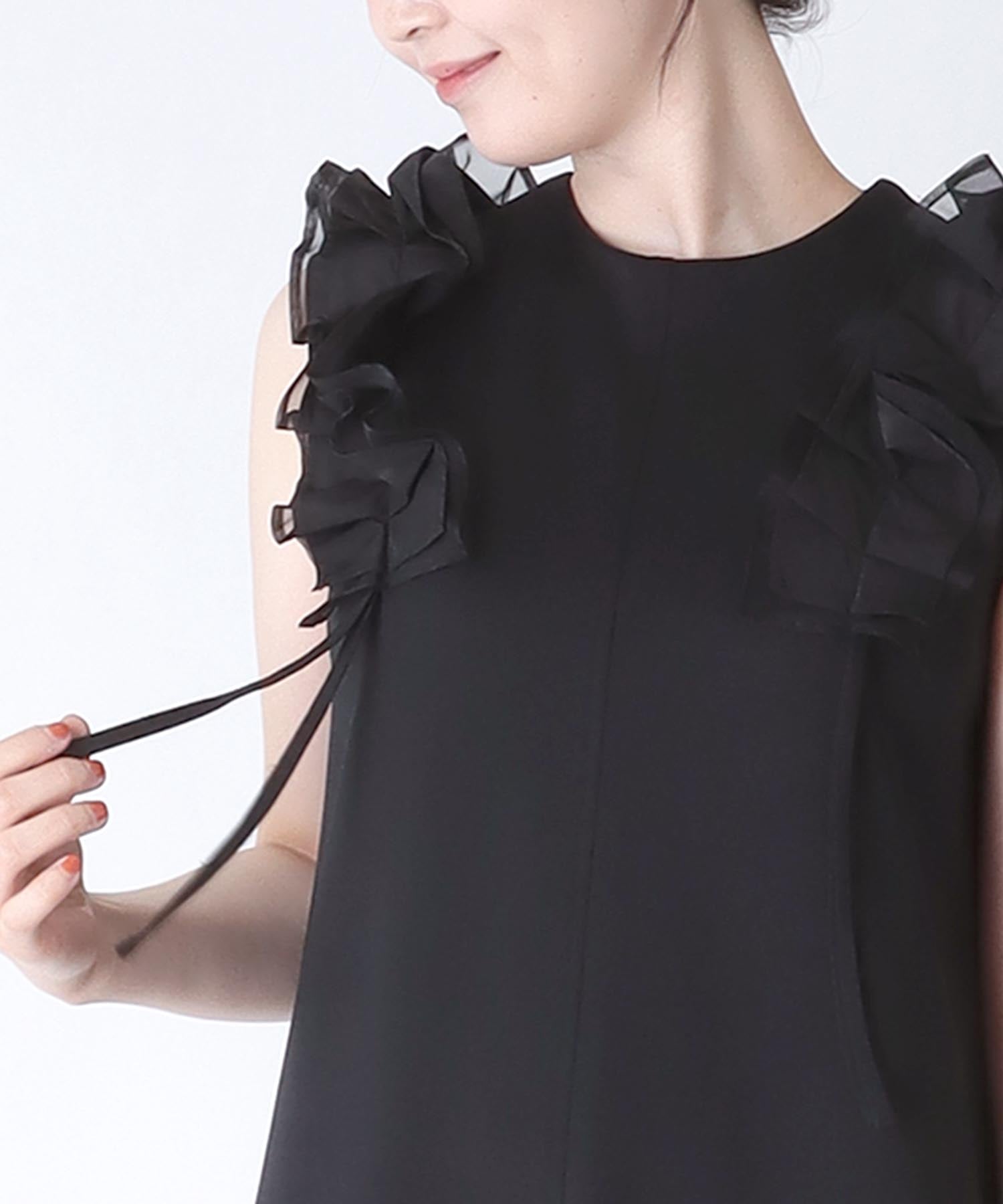 ショルダータックフリルワンピース | AND ON JIONE STORE（アンドオン 