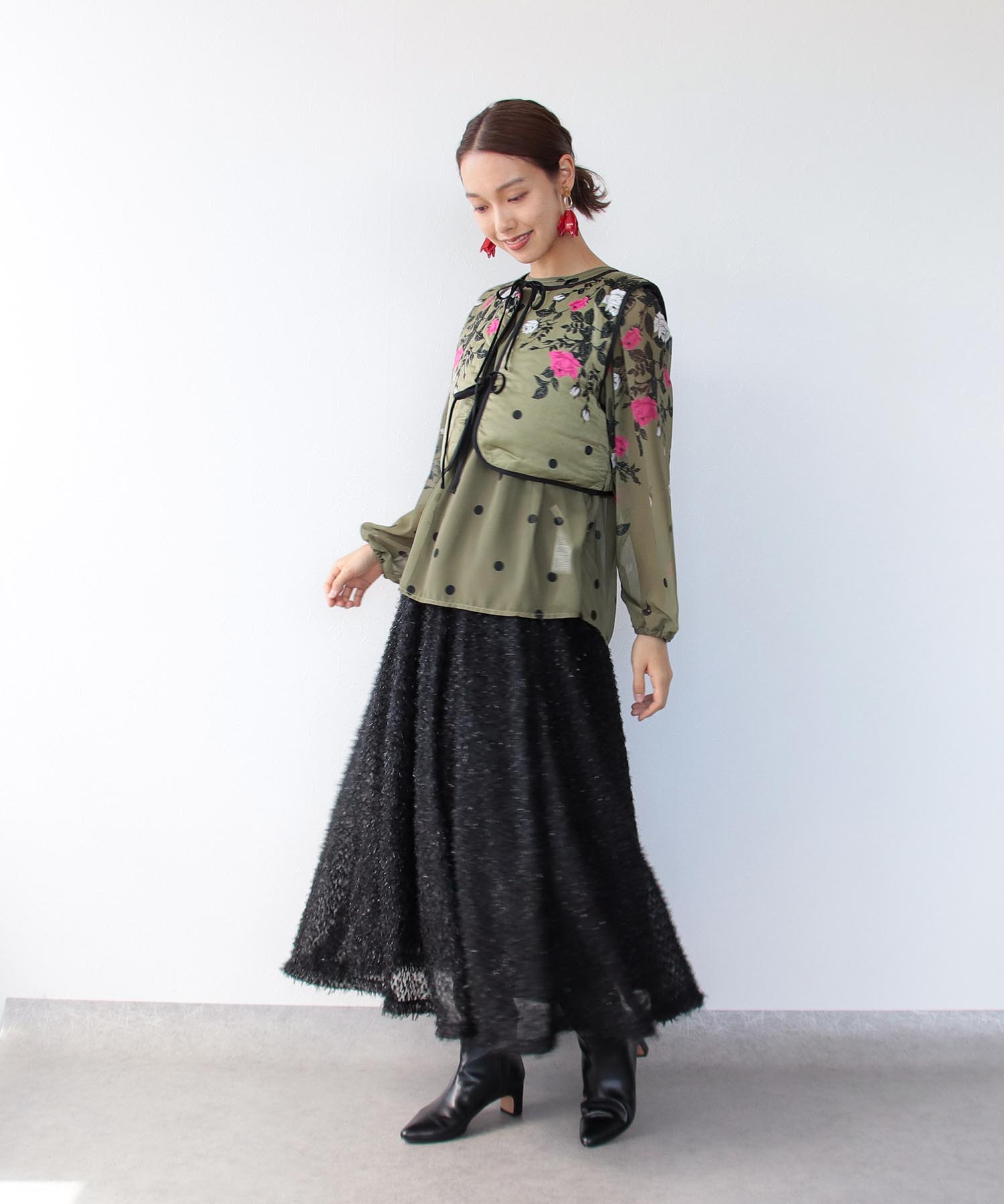 チュール付きラメフリンジフレアスカート | AND ON JIONE STORE