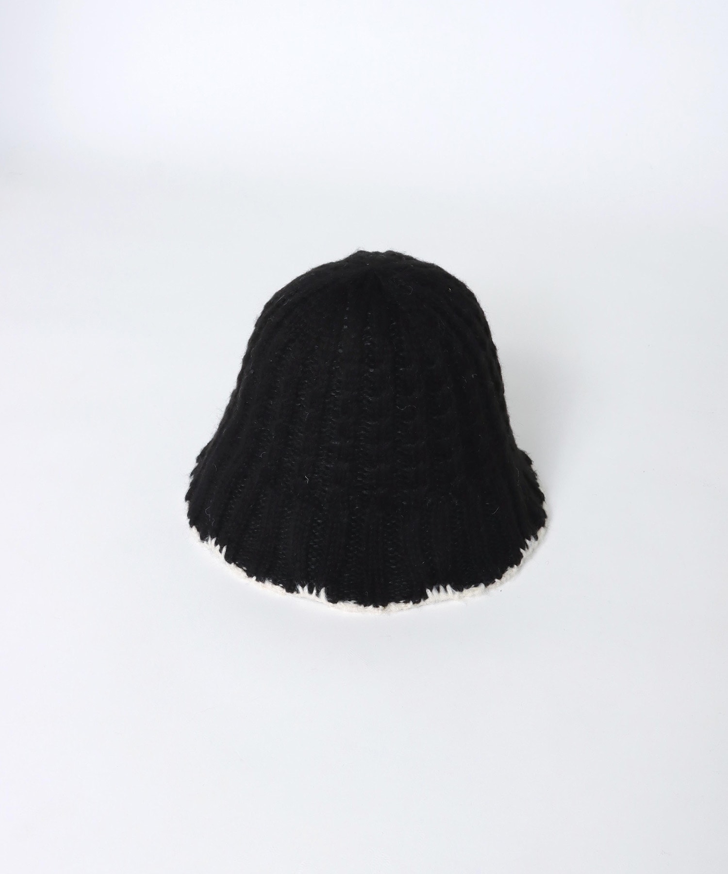 ケーブル編みニットバケットHAT