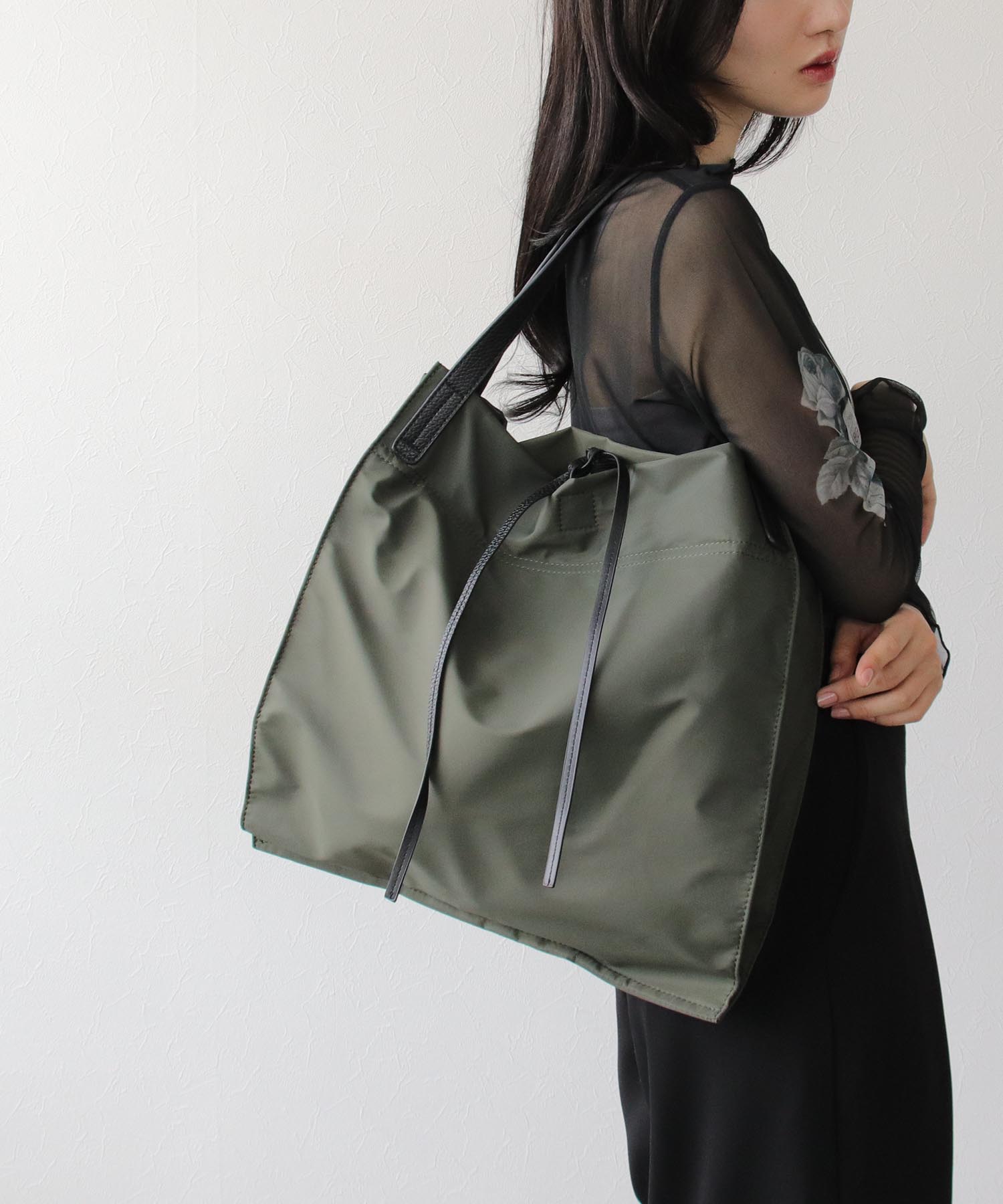 ノーマルナイロン横長ビッグトートBAG