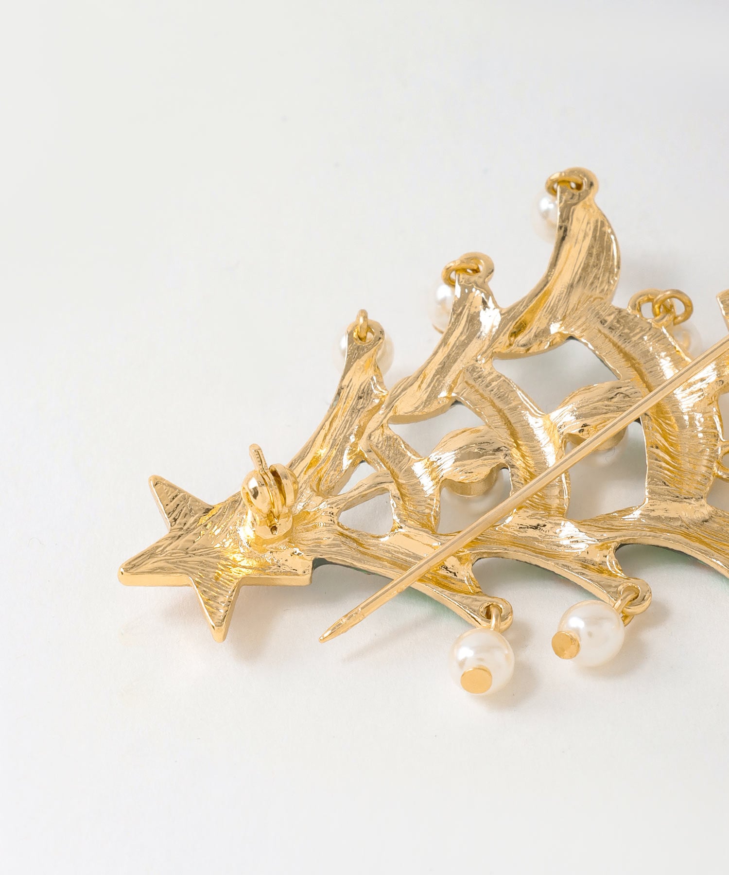 パールチャームクリスマスツリーブローチ