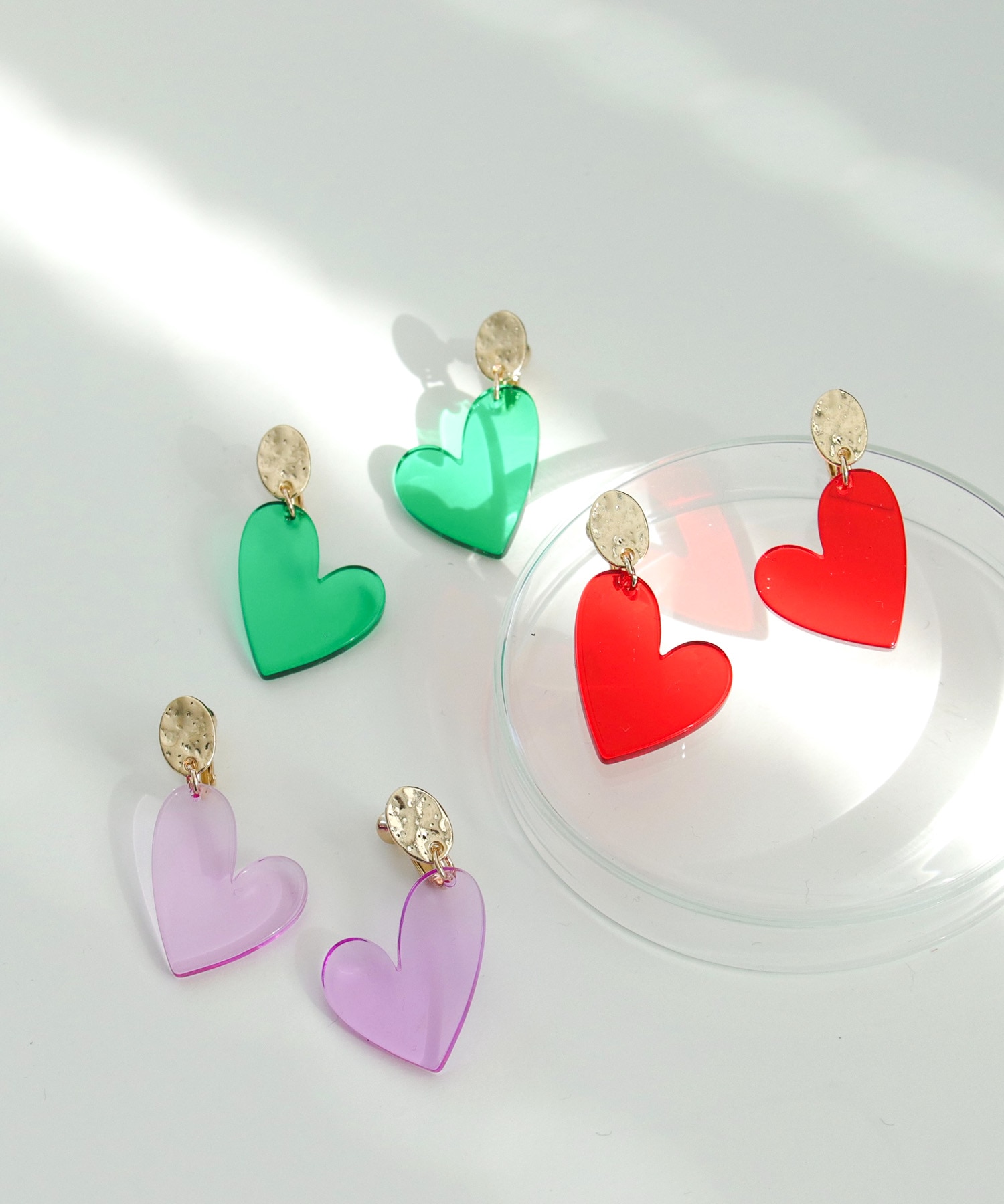 クリアハートイヤリング | AND ON JIONE STORE（アンドオン