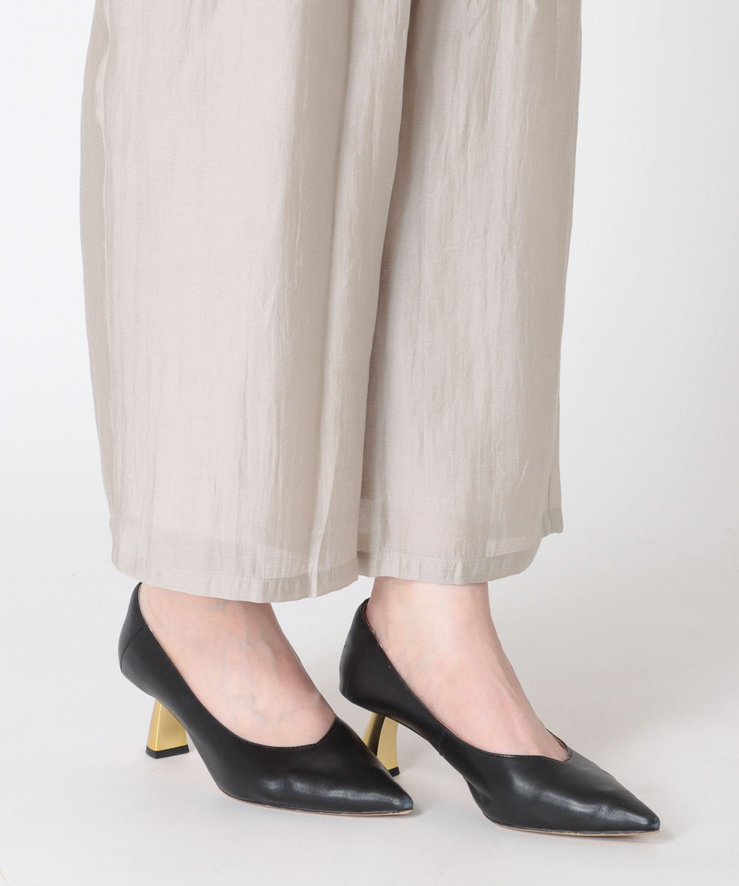 光沢エアリードロストパンツ | AND ON JIONE STORE（アンドオン