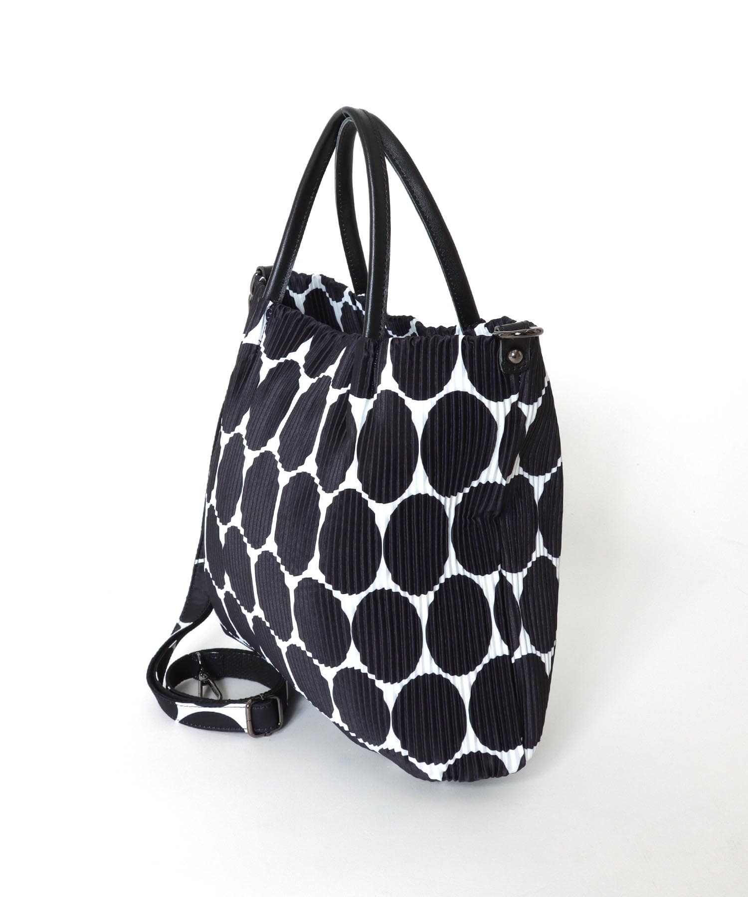 トリムレザープリーツBAG