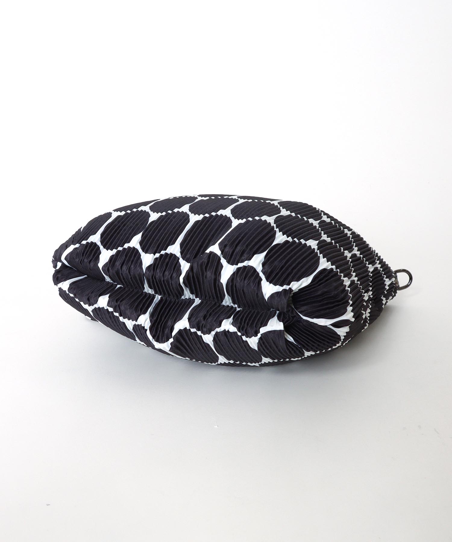 トリムレザープリーツBAG