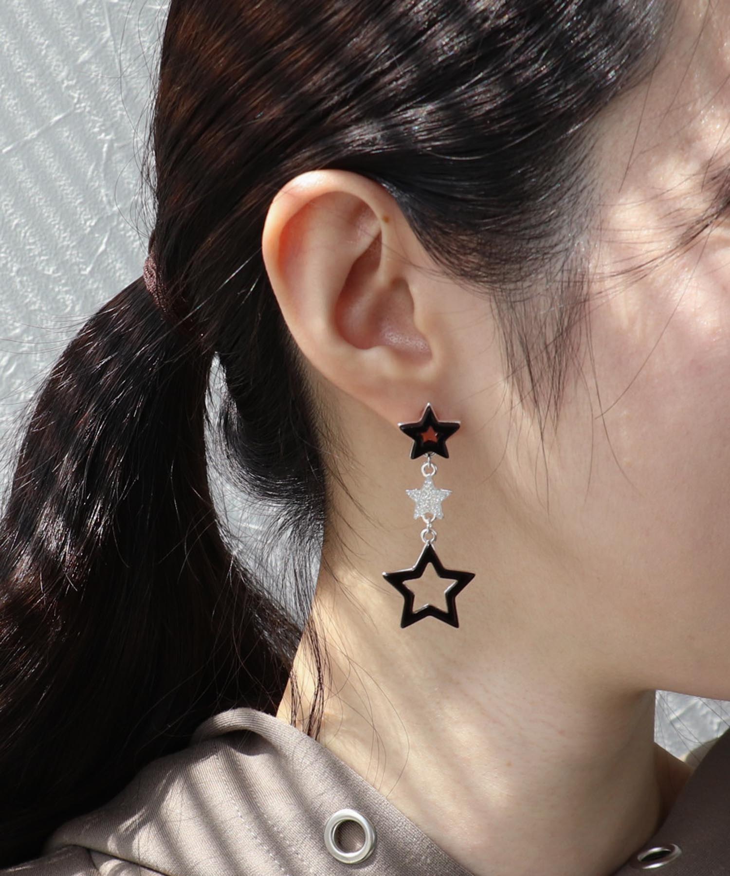 スターフレームピアス