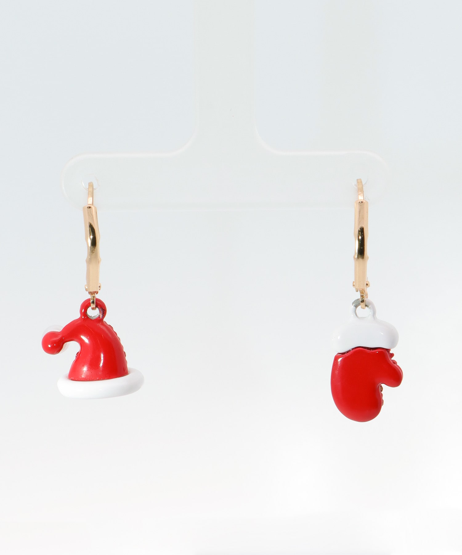 ボウシ×グローブピアス