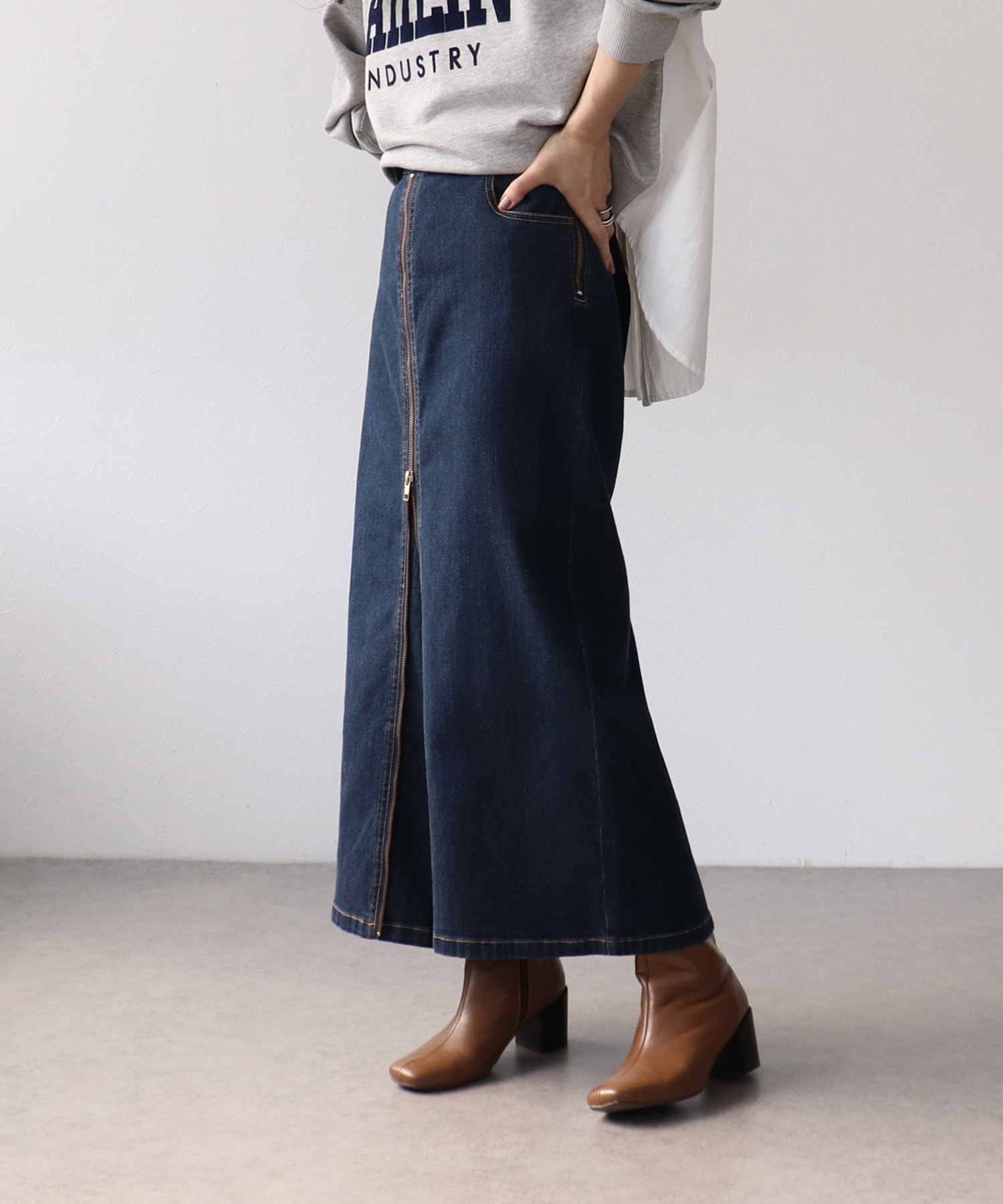 アパルトモン【レミレリーフ】Side Slit Long T-sh　スウェット REMI RELIEF - レミレリーフ アパルトモン別注 Side Slit LongT