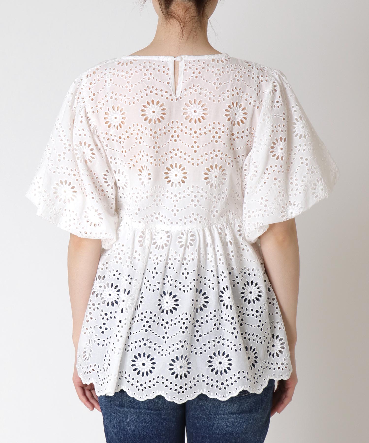 コットン刺繍ブラウス