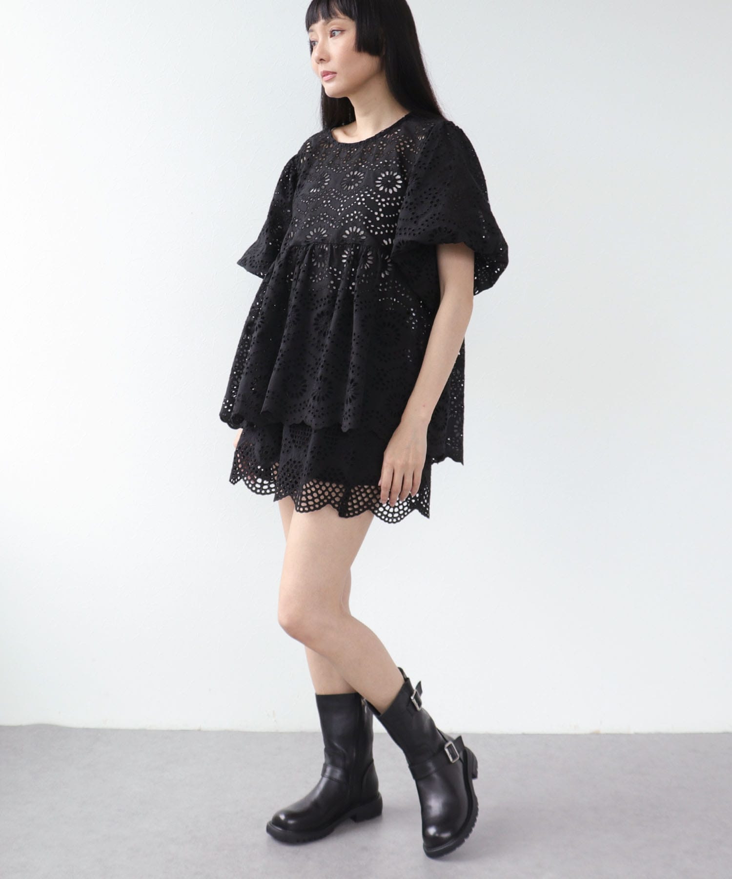 コットン刺繍ショートパンツ