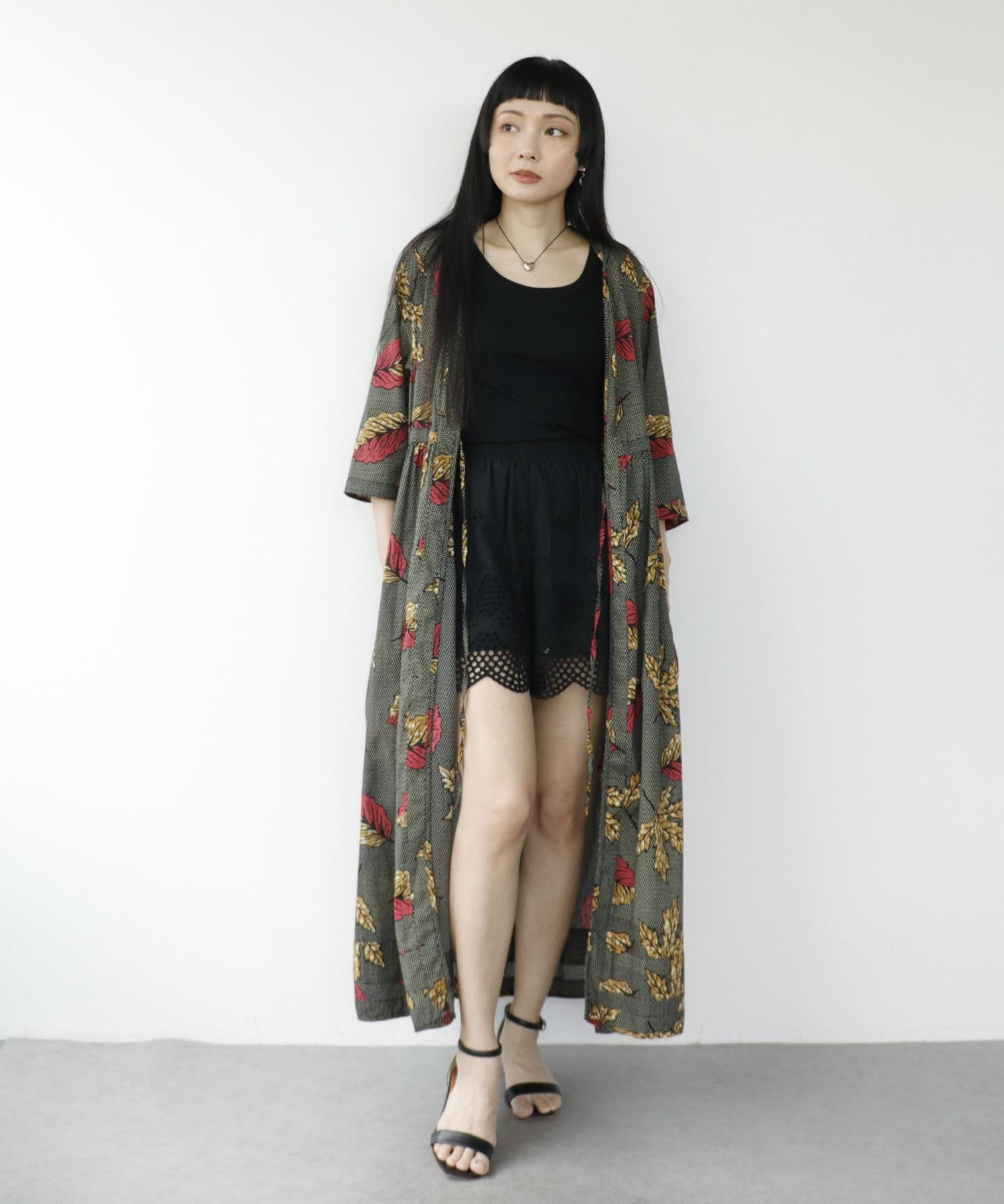 コットン刺繍ショートパンツ