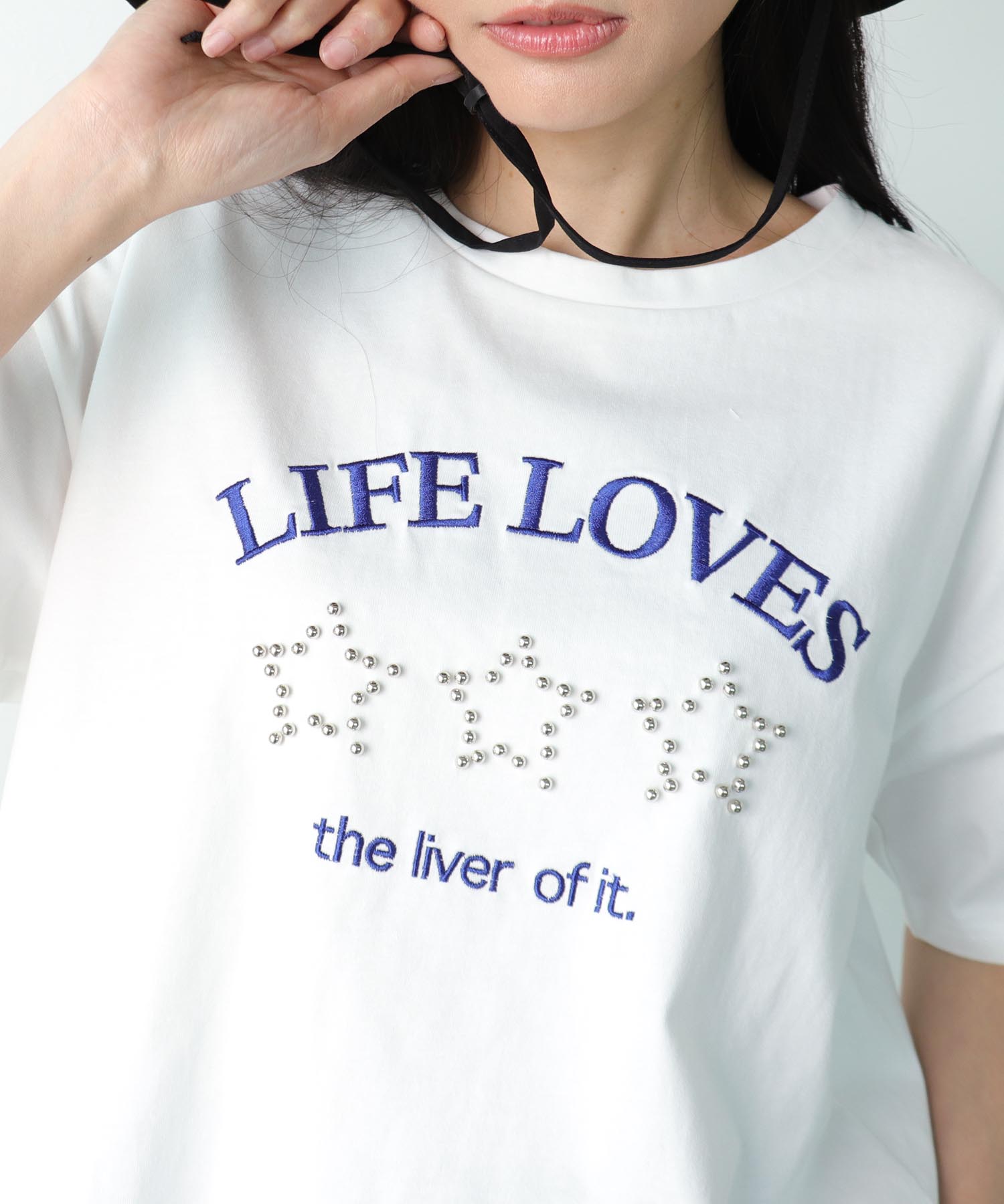 スタースタッズロゴ刺繍プルオーバー