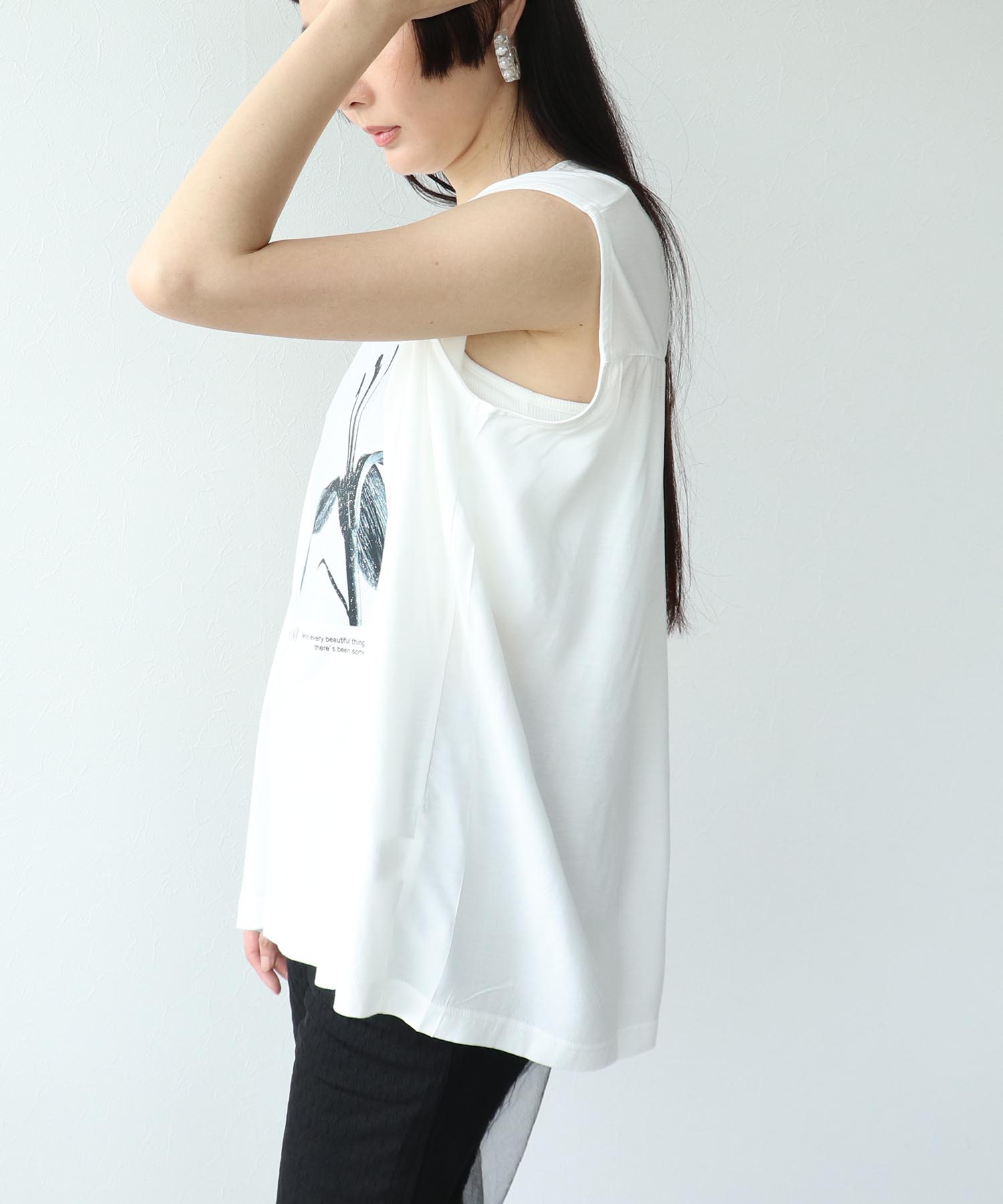 ノースリーブモノクロフォトプリントTシャツ