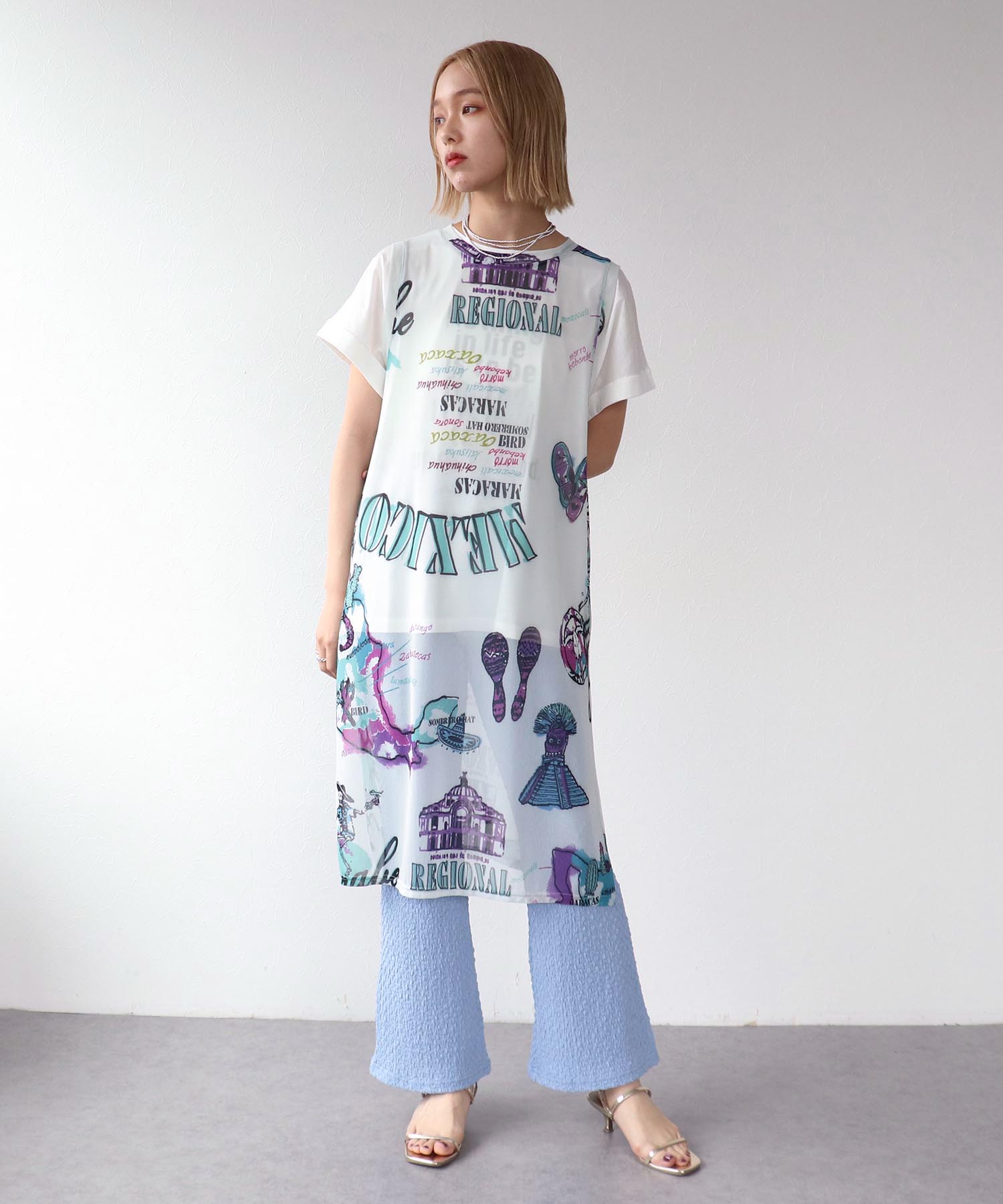 箔プリントルーズTシャツ