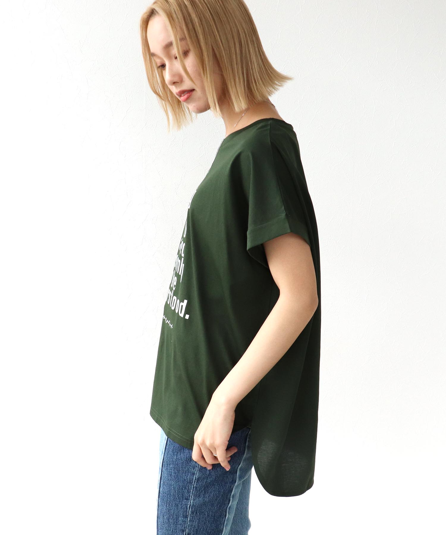 箔プリントルーズTシャツ
