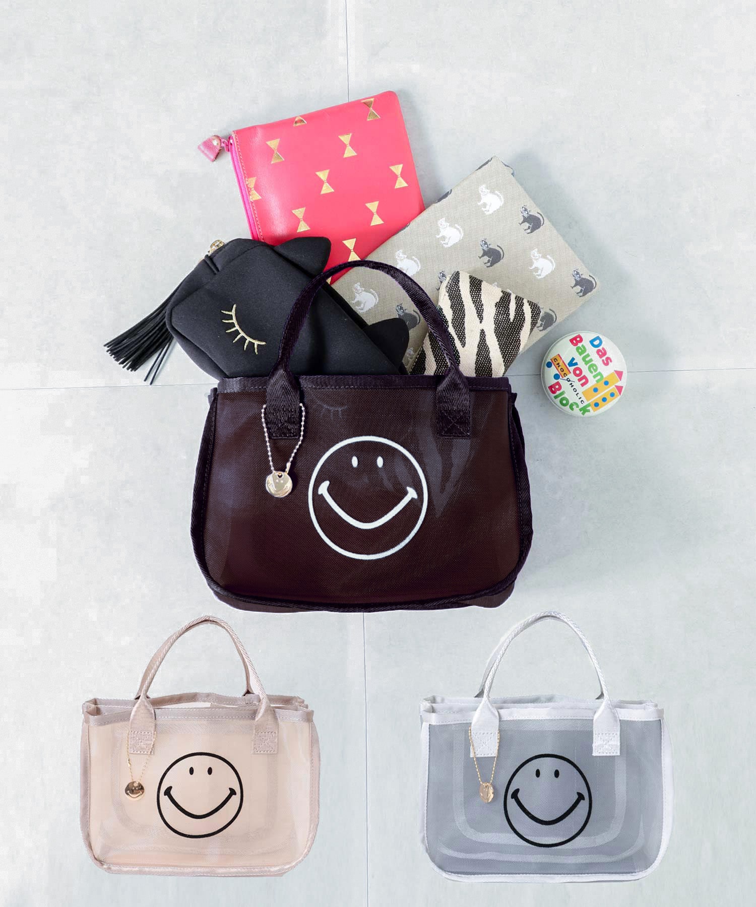 【cache cache 】スマイルモチーフメッシュBAG in BAG