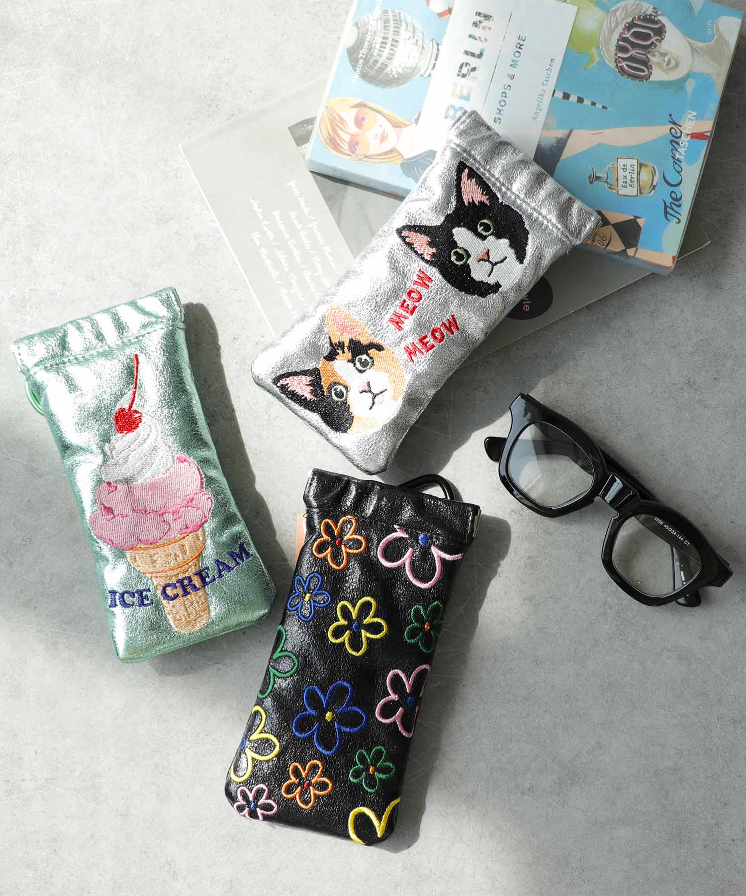 刺繍サングラスケース