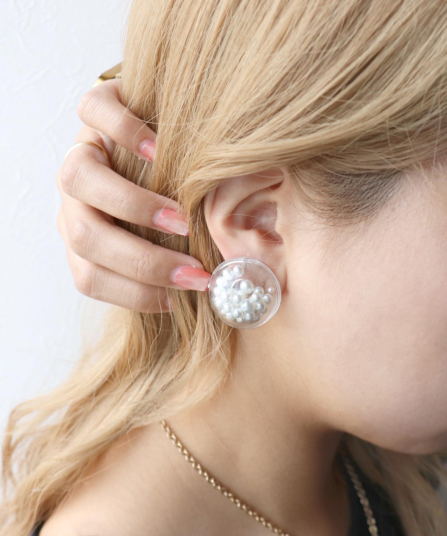 フラワーパールドームピアス（12mmパールキャッチ）
