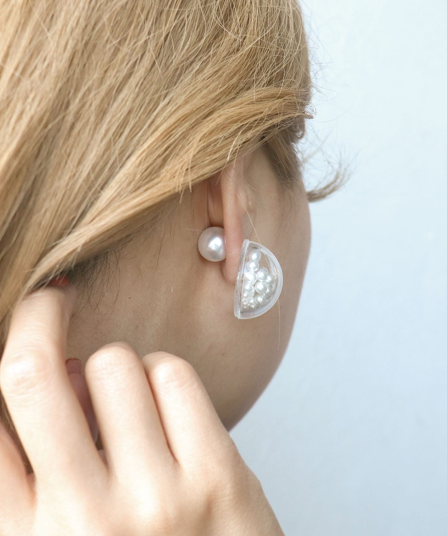 フラワーパールドームピアス（12mmパールキャッチ）