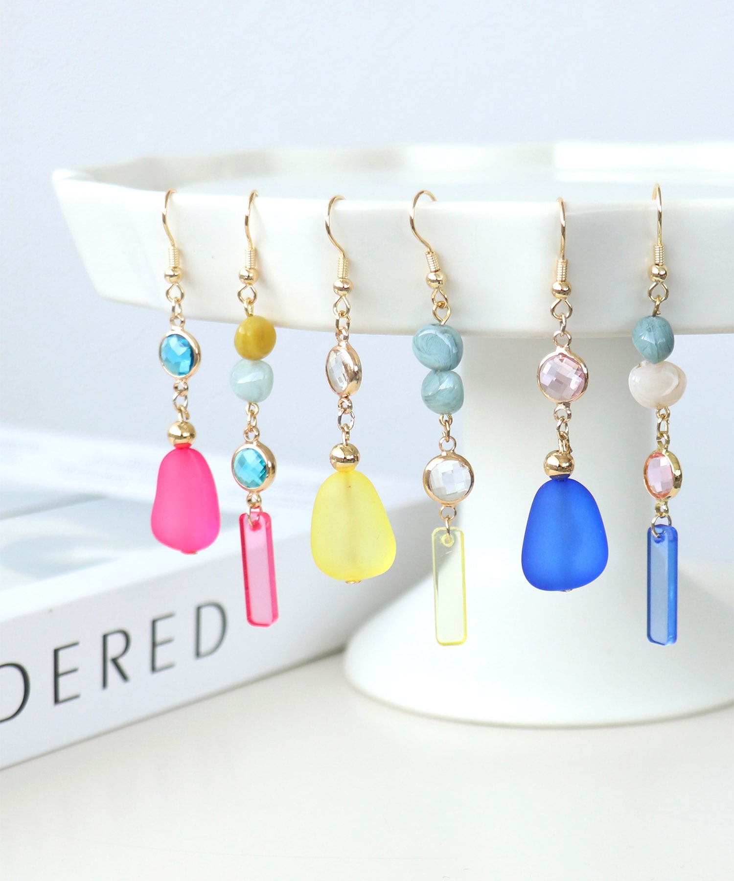 カラーマルチアシメピアス