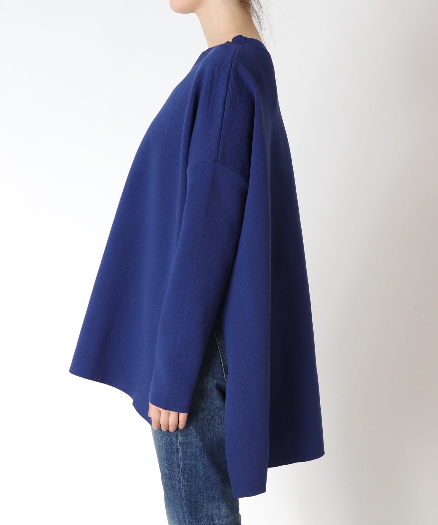 BIG SILHOUE KNIT