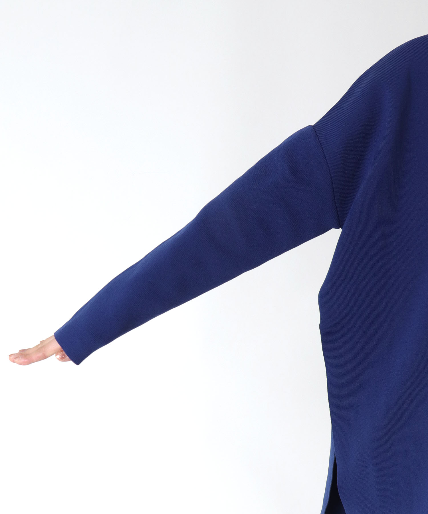 BIG SILHOUE KNIT