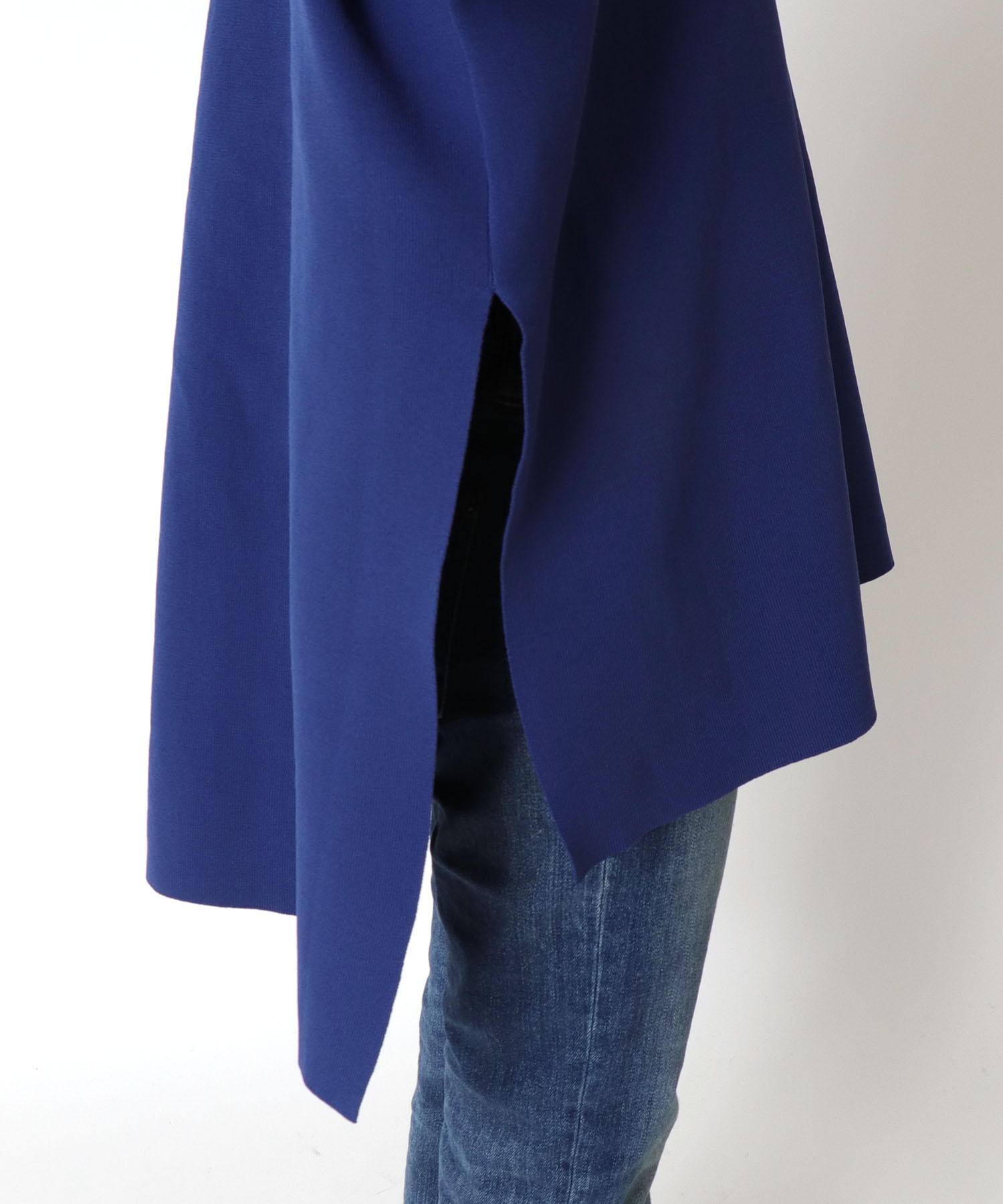 BIG SILHOUE KNIT