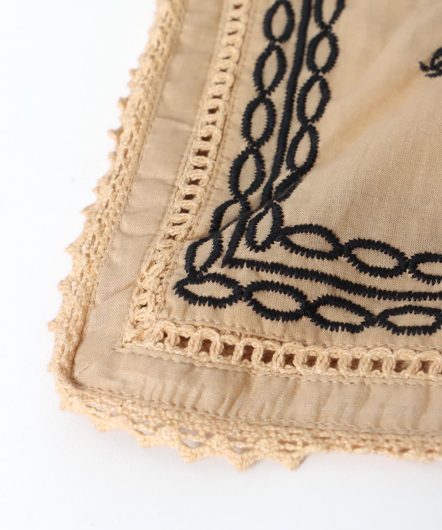 Embroidery COLLAR