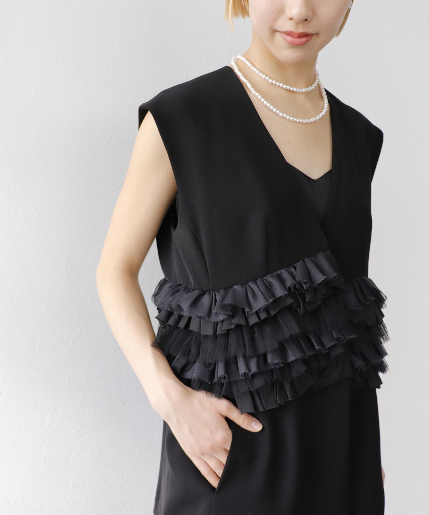 ラッフルベスト