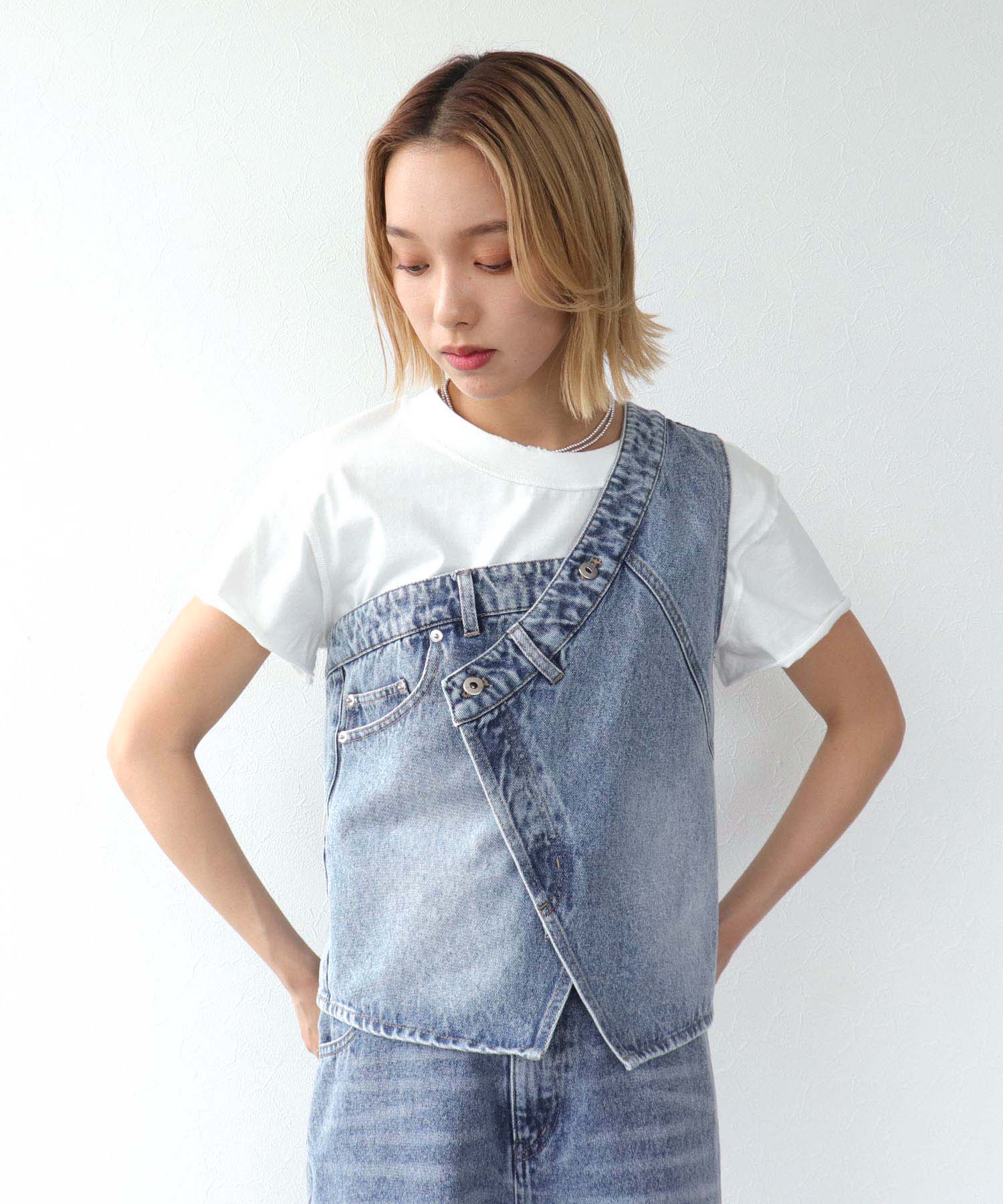 《WEB先行発売》リメイク風デニムビスチェ