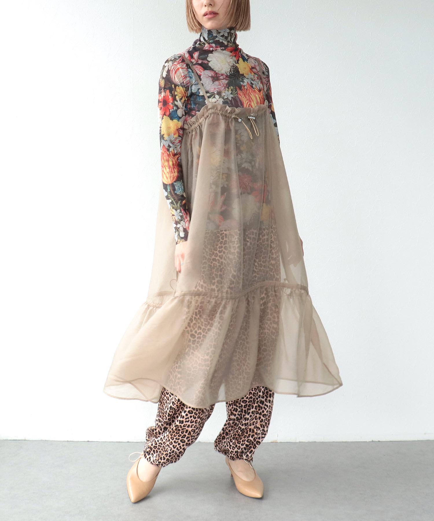 レトロフラワー柄シアープルオーバー