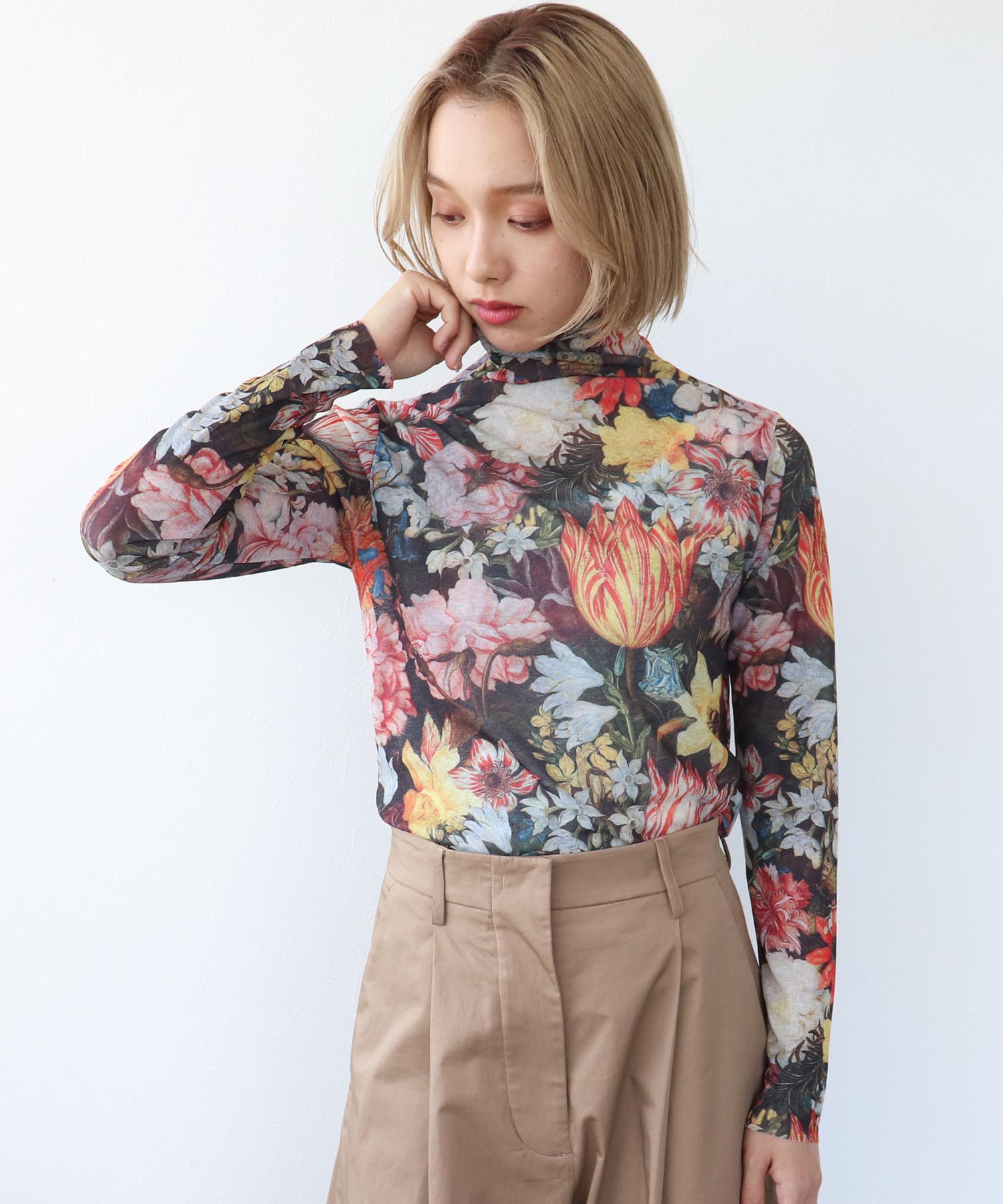 レトロフラワー柄シアープルオーバー