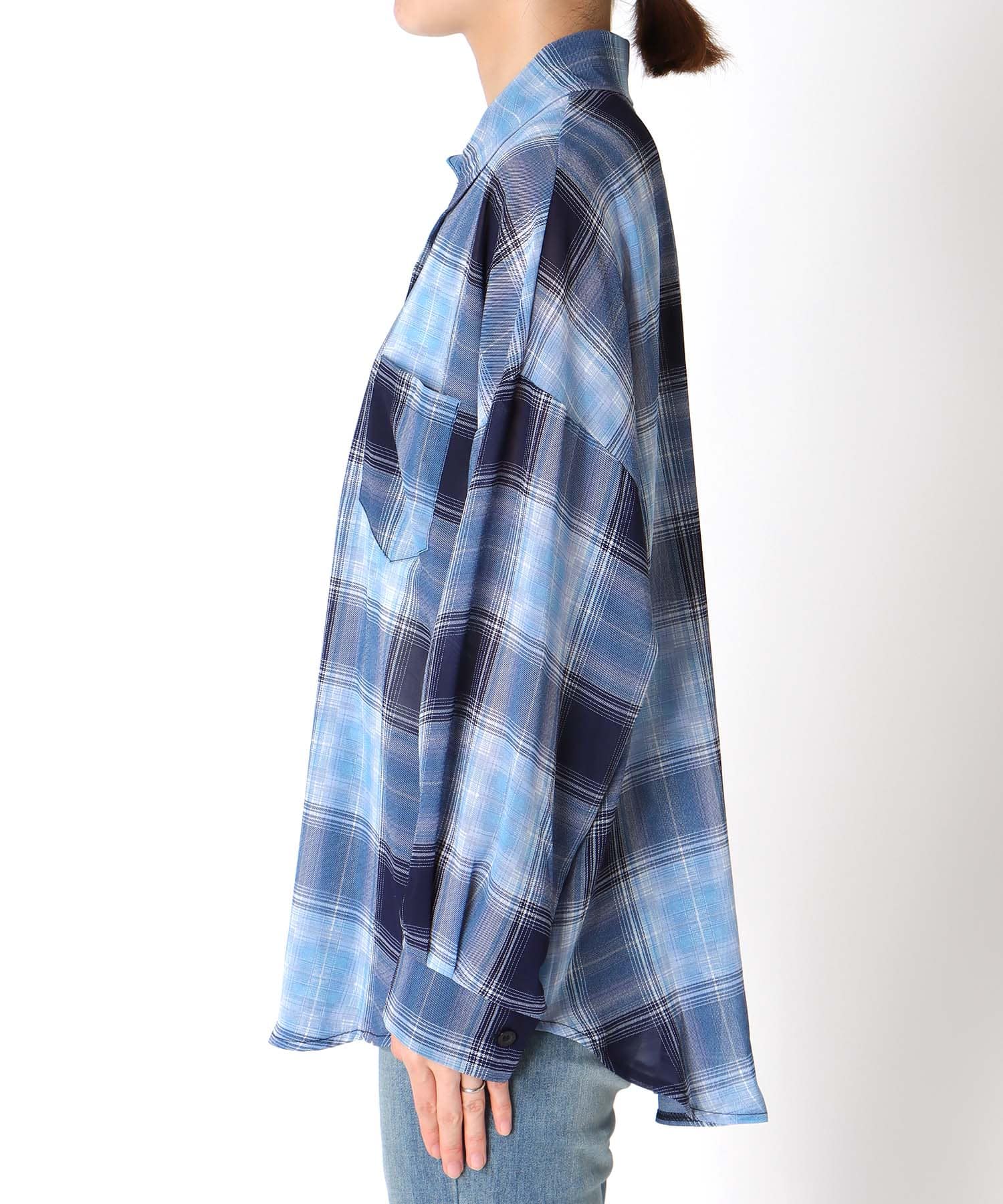 チェック柄シャツ