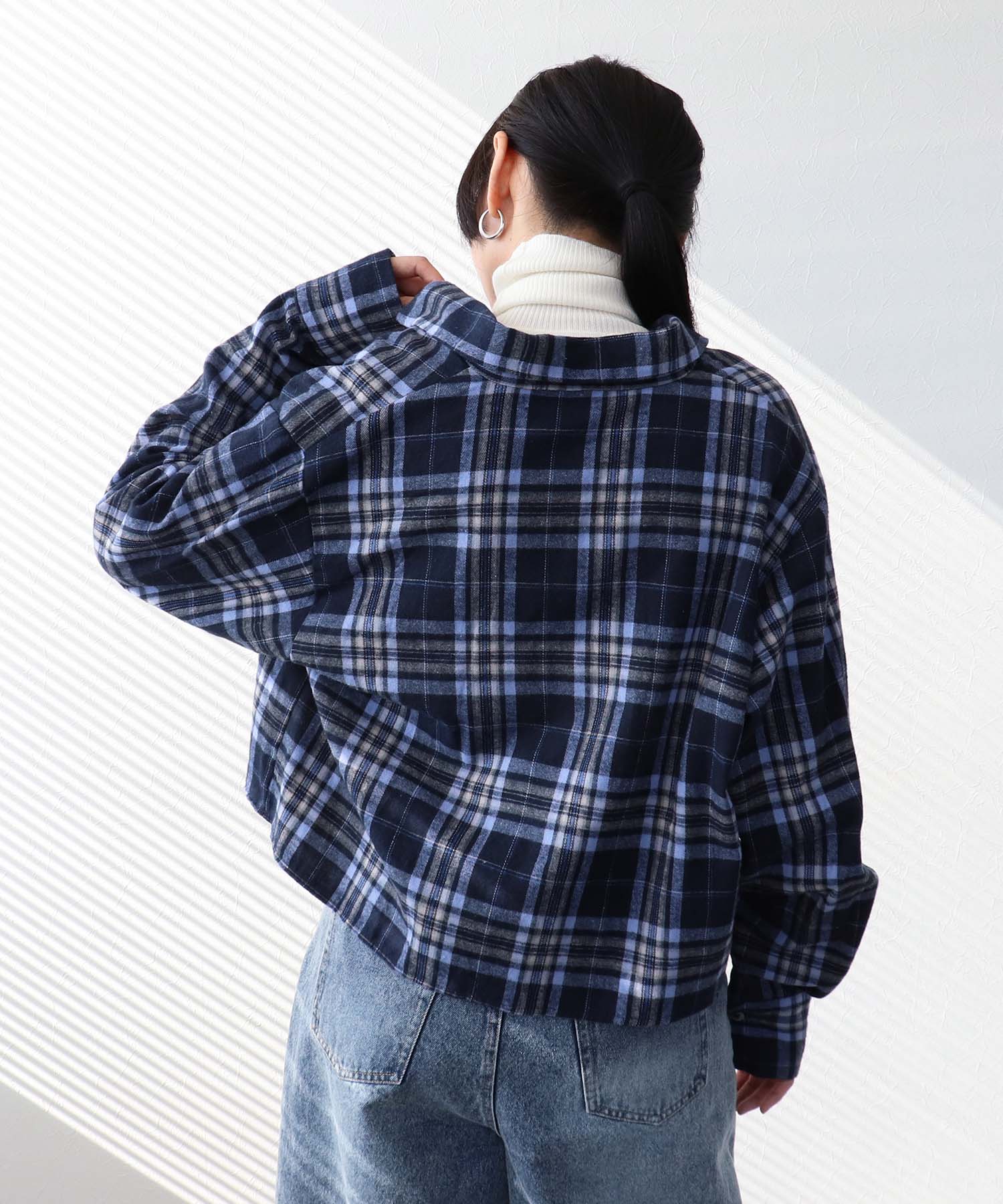 タータンチェック柄シャツ