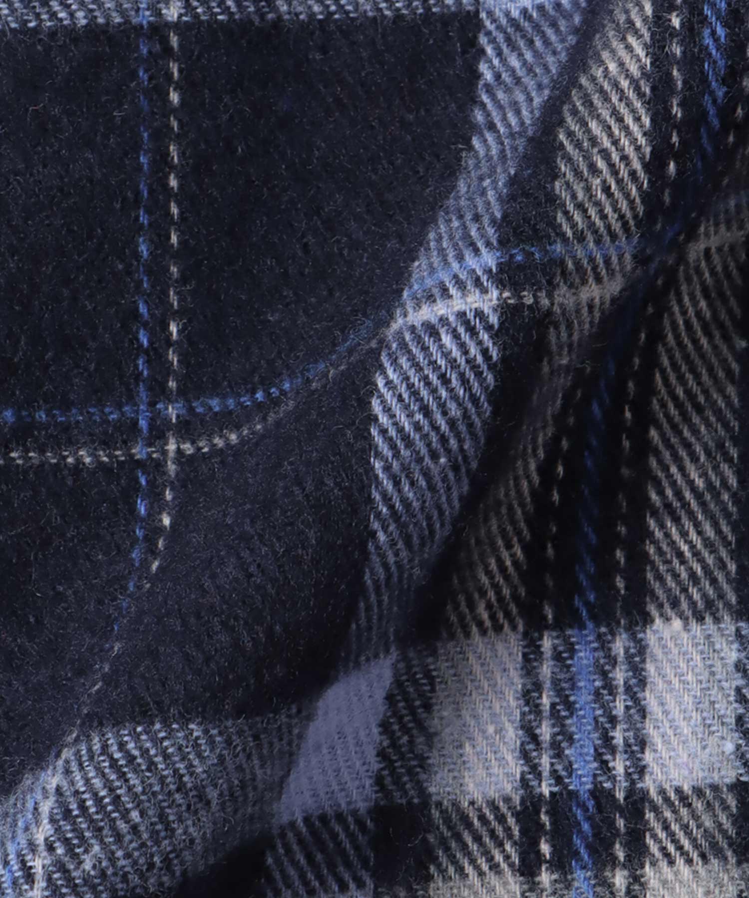 タータンチェック柄シャツ