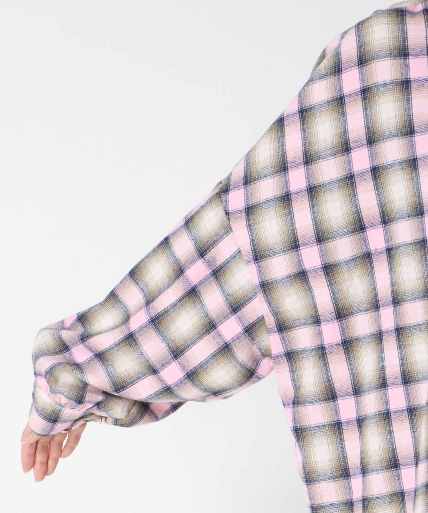 グラデチェック柄シャツ