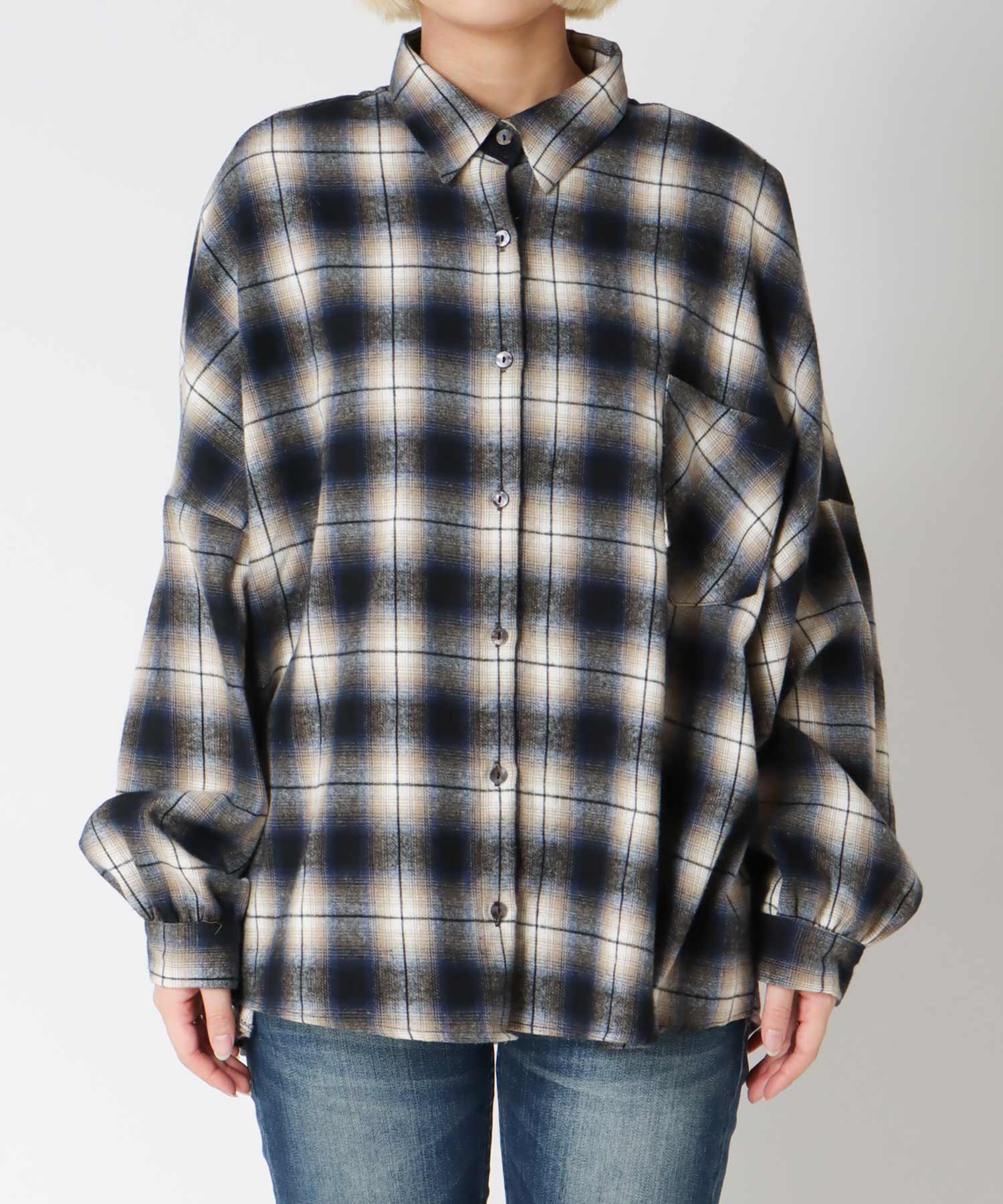 グラデチェック柄シャツ