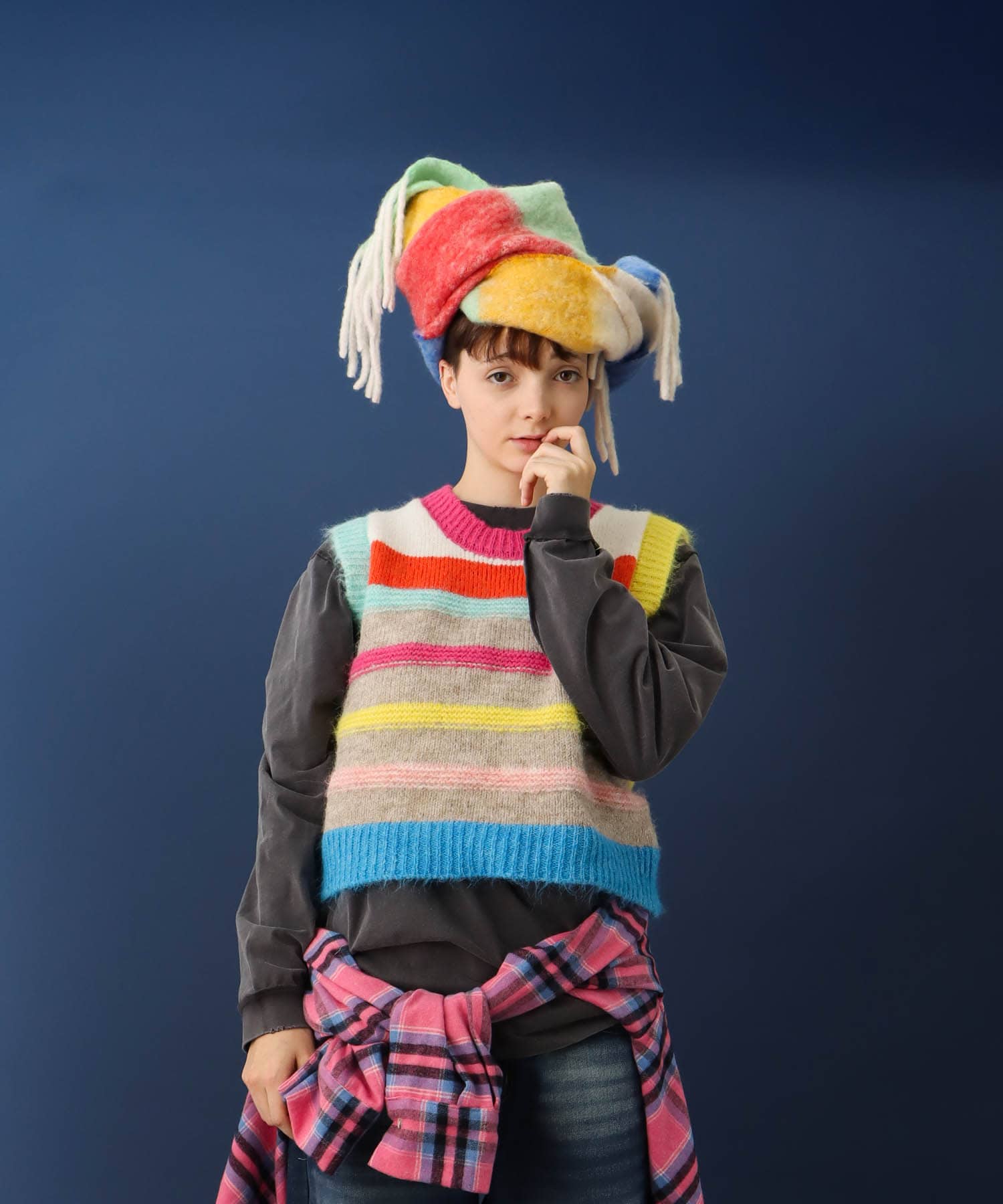 アームネックカラーマルチボーダーベスト