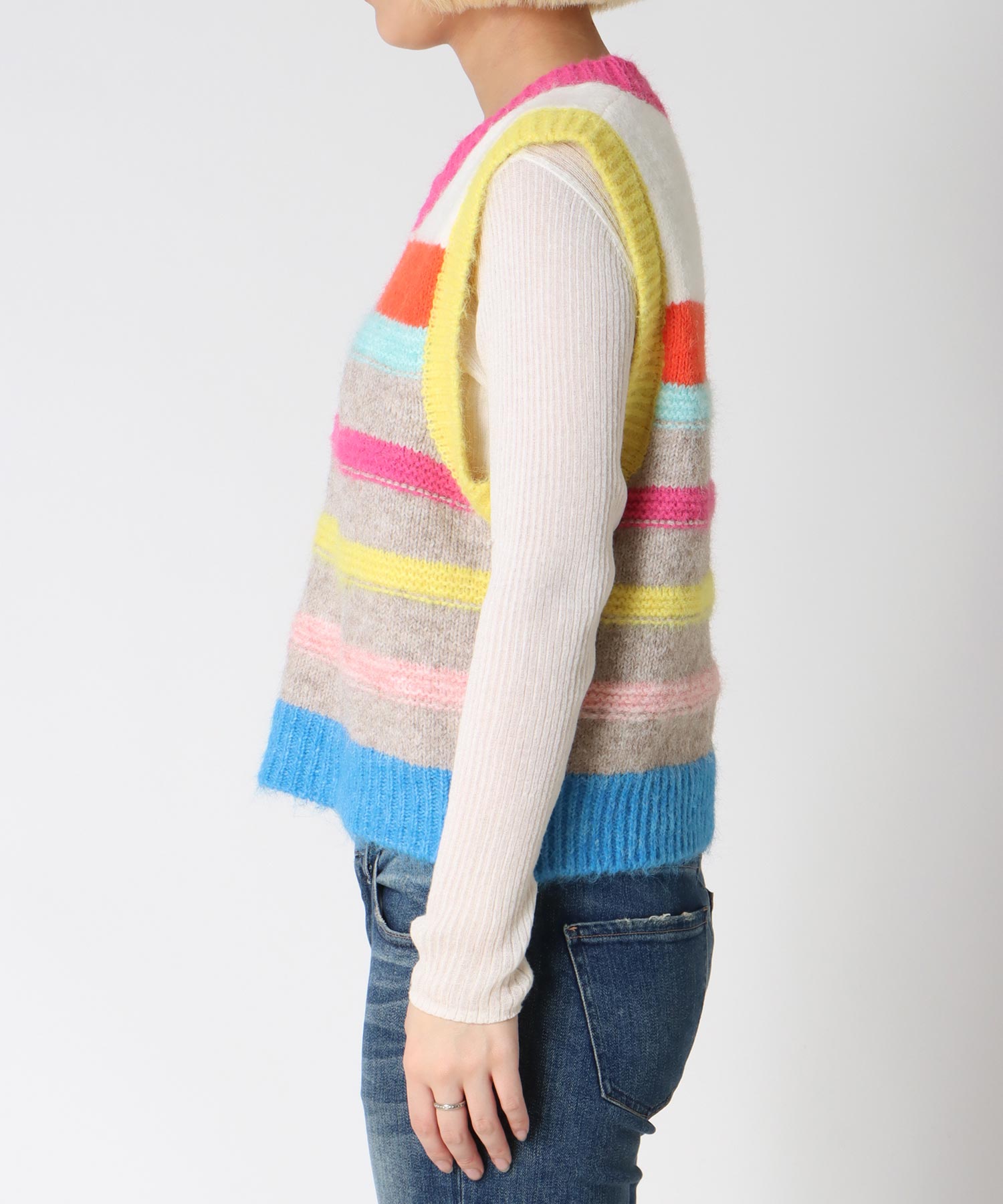 アームネックカラーマルチボーダーベスト