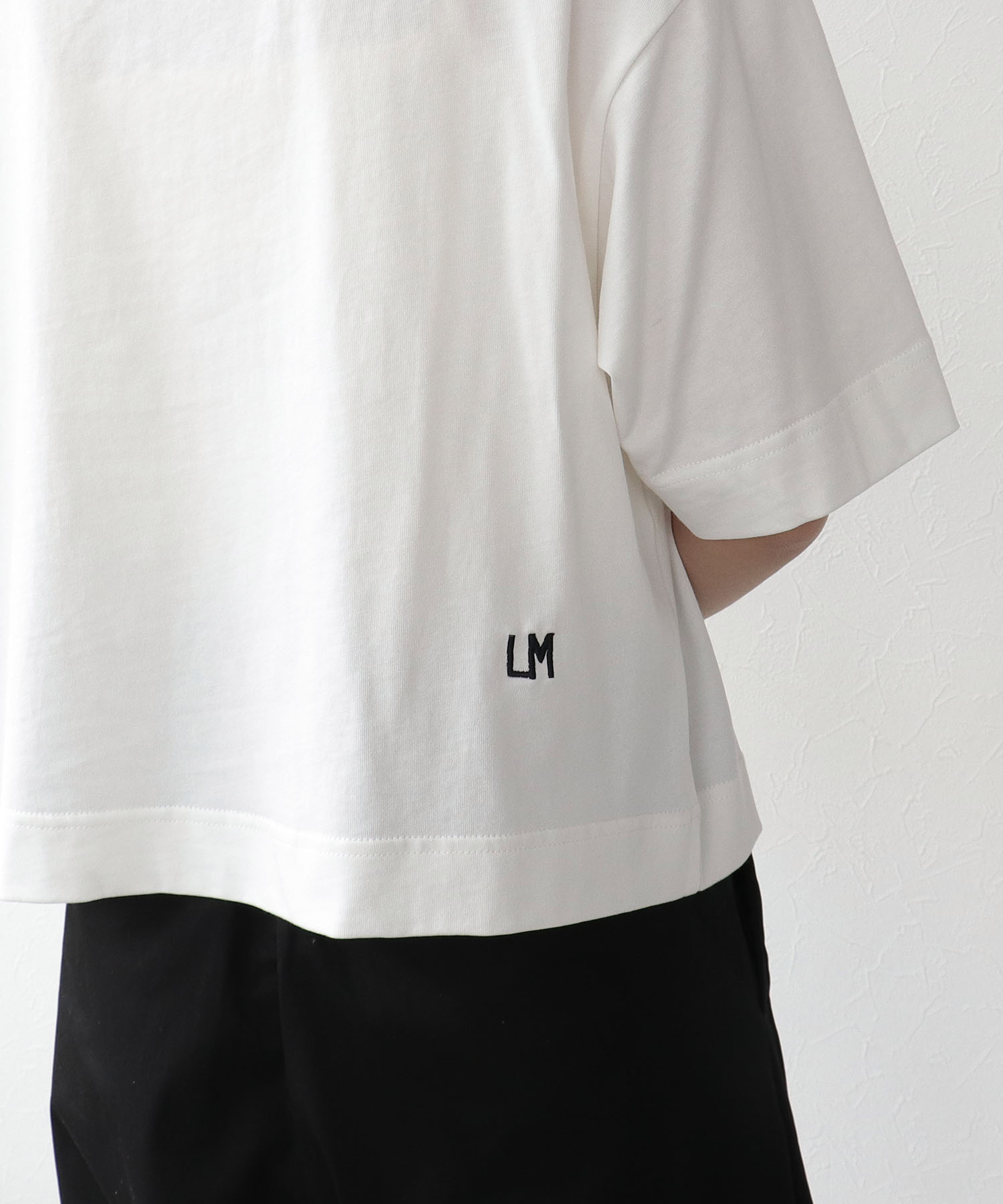 MessageロゴプリントTシャツ