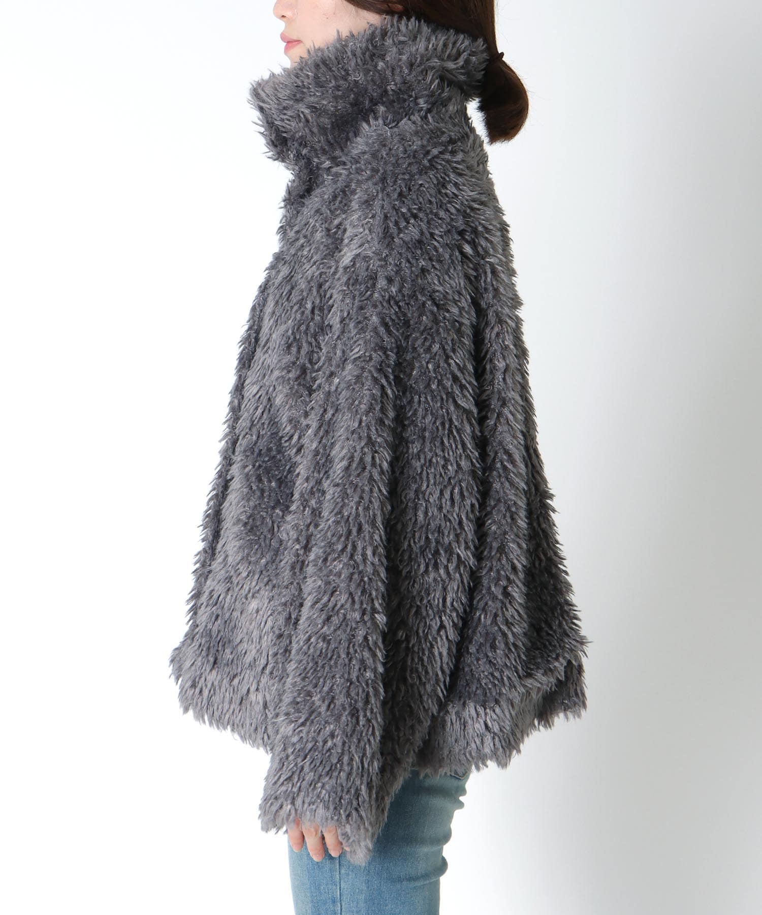 カールフェイクファーコート