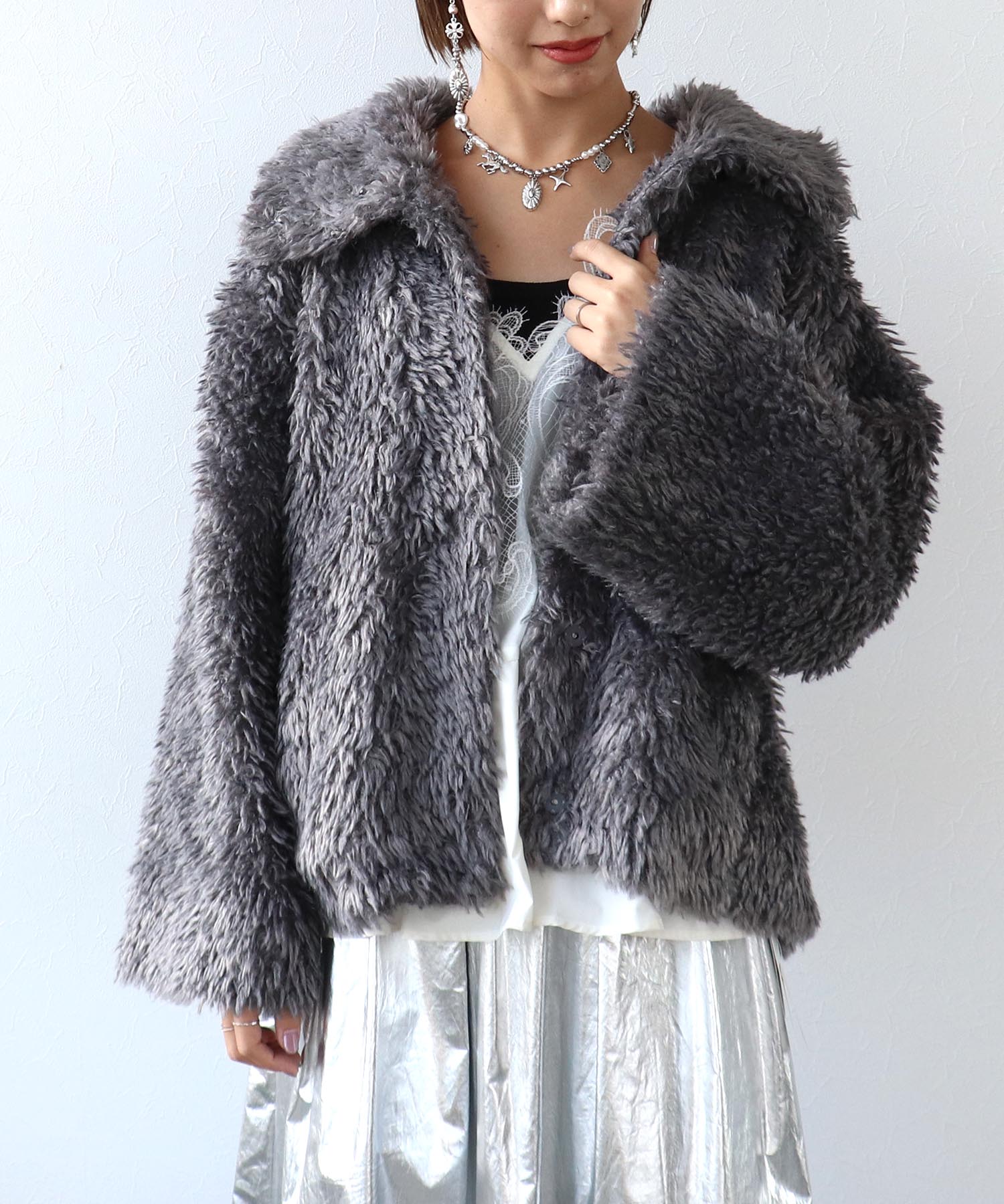 カールフェイクファーコート