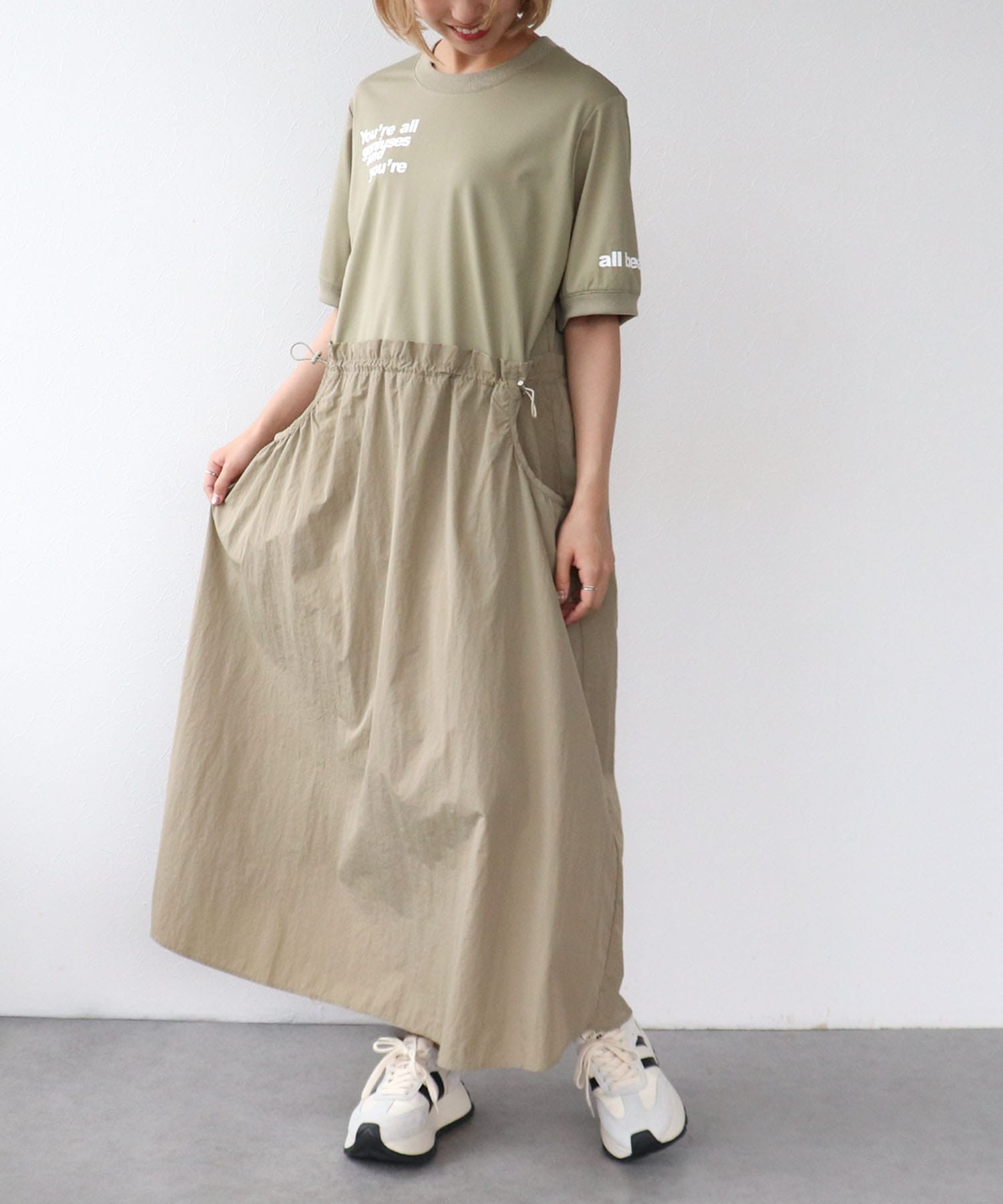 布帛切替ハーフスリーブロゴワンピース