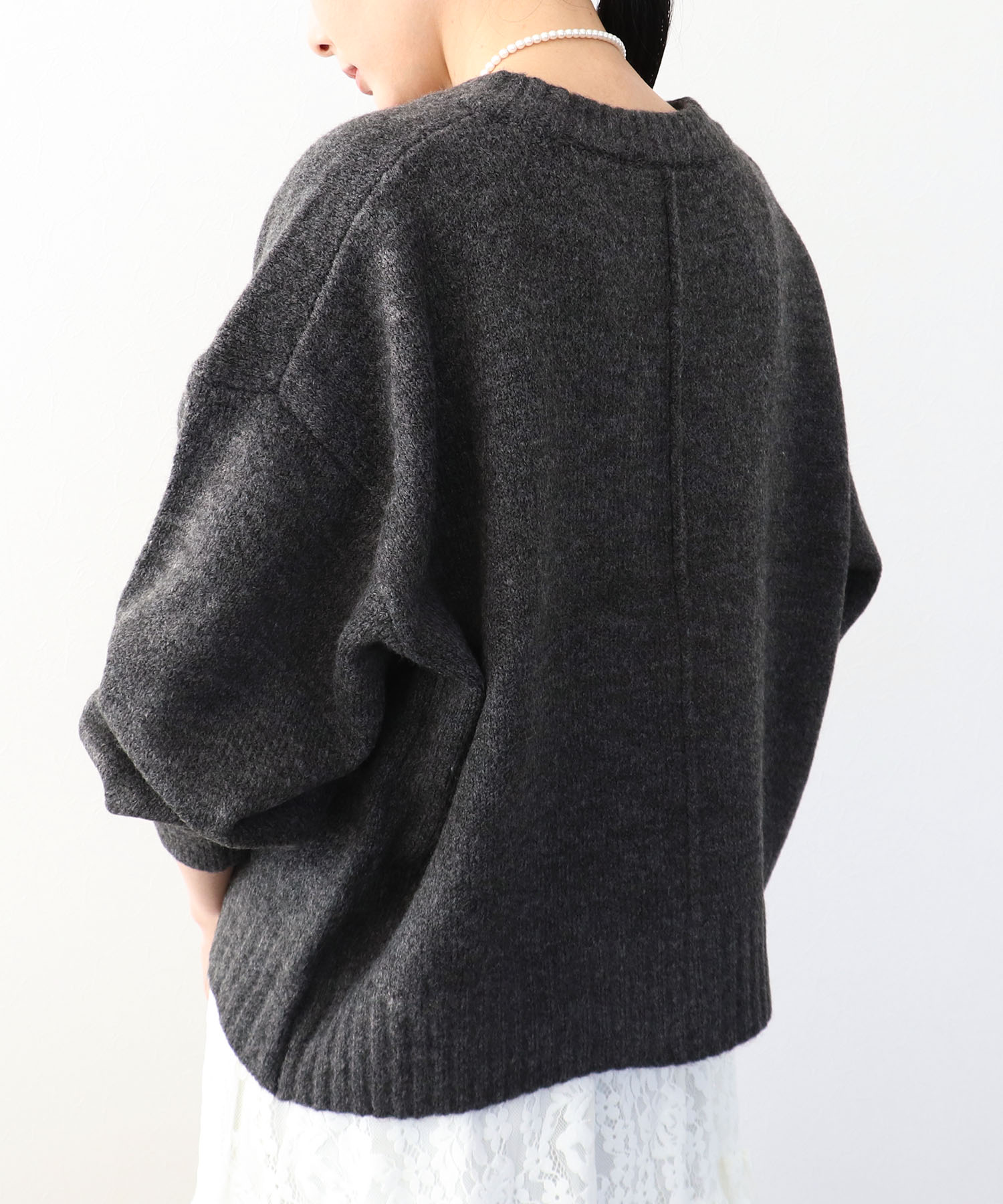 クルーネックショートプルオーバー