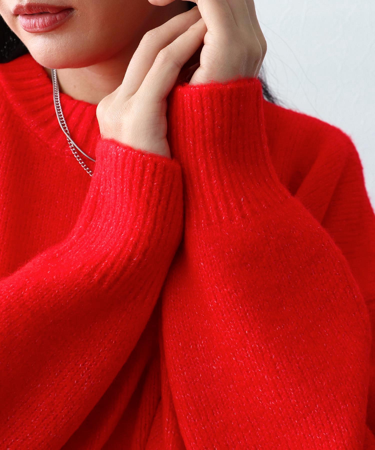 クルーネックショートプルオーバー